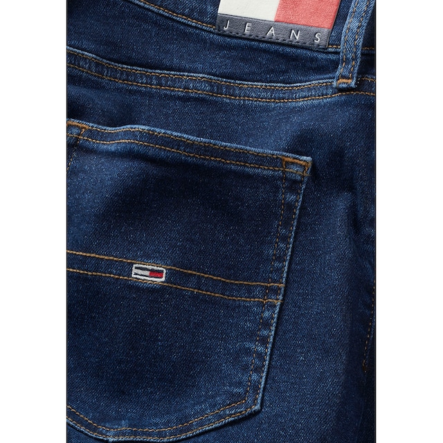 Tommy Jeans Bequeme Jeans »Sylvia«, mit Ledermarkenlabel für bestellen |  BAUR