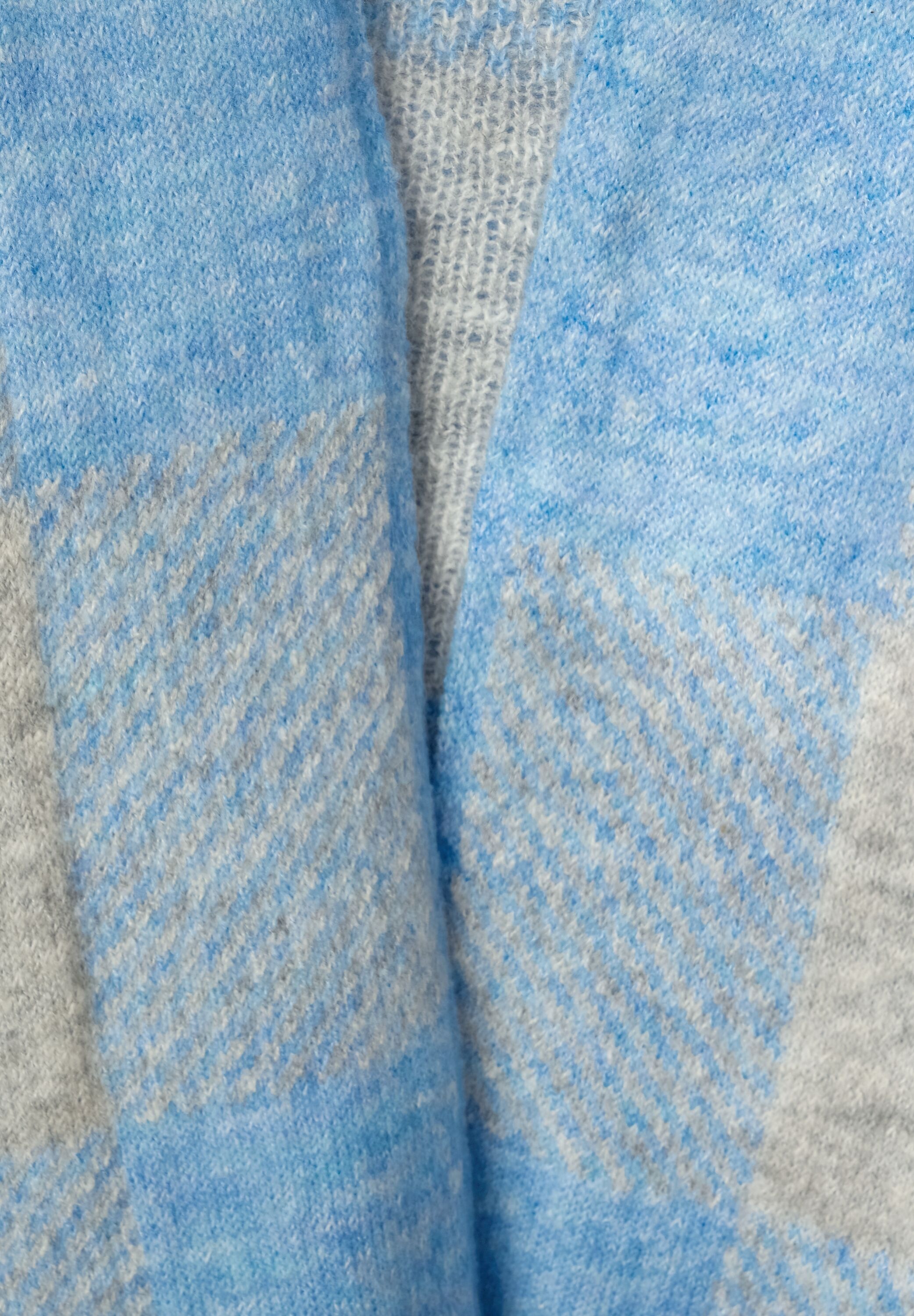 Cecil Strickjacke, mit Karomuster