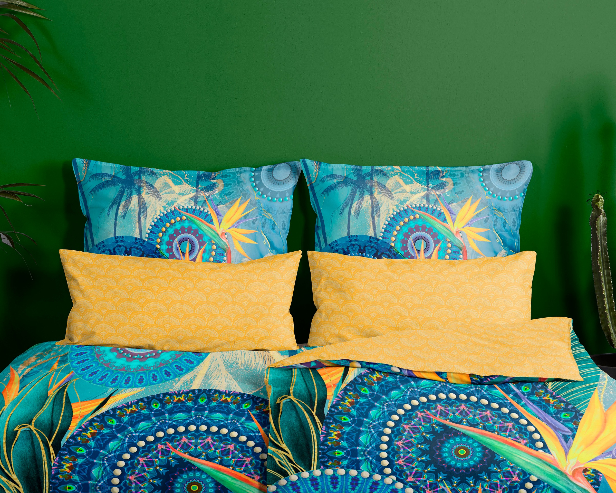 Thumbnail - hip Wendebettwäsche "Novia" 2 Stk. Mako-Satin, 135x200, Reißverschluss, Wende, Mandala, Strelitzie, Blau