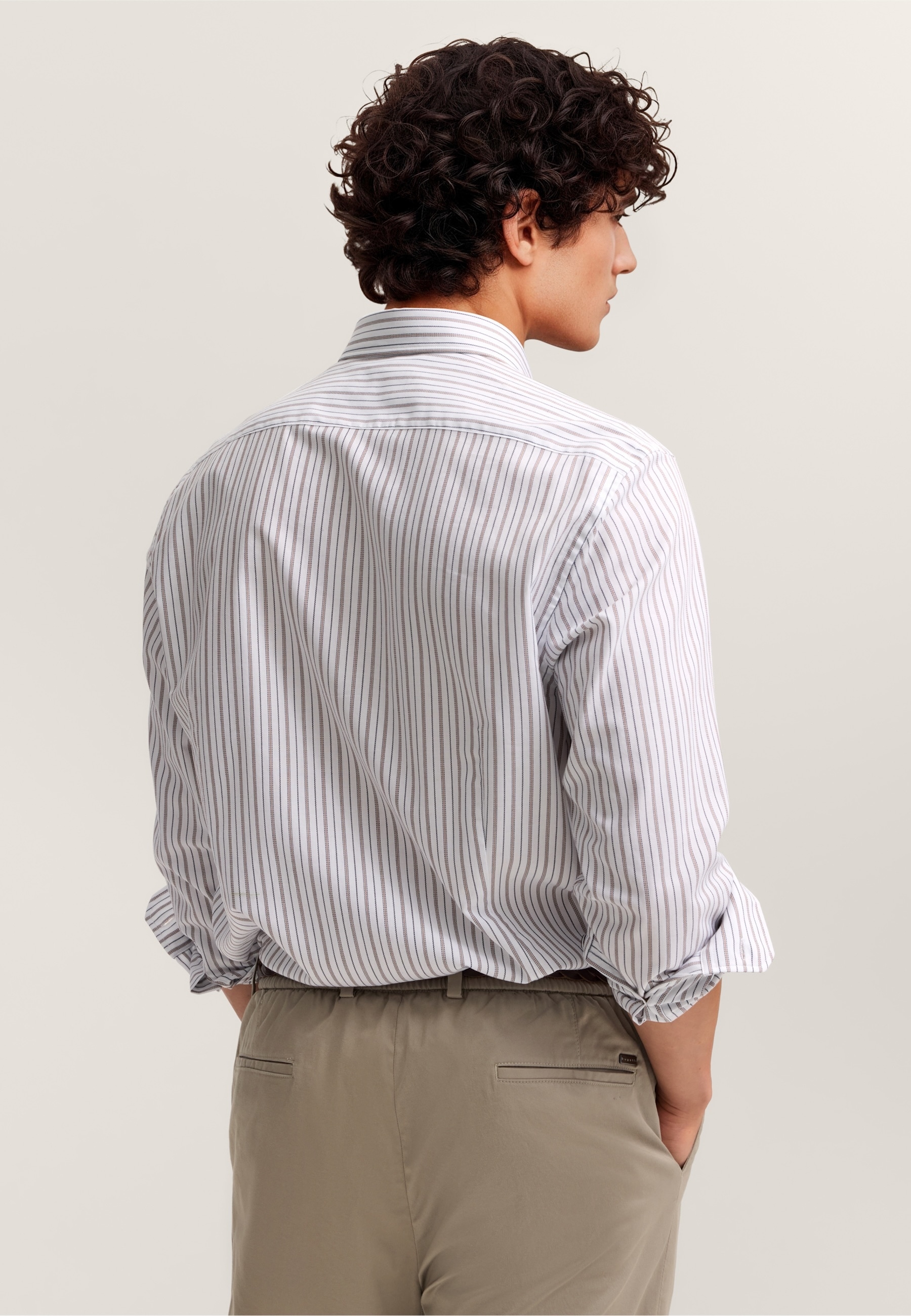 bugatti Streifenhemd »Button-Down-Kragen« im Streifen-Design