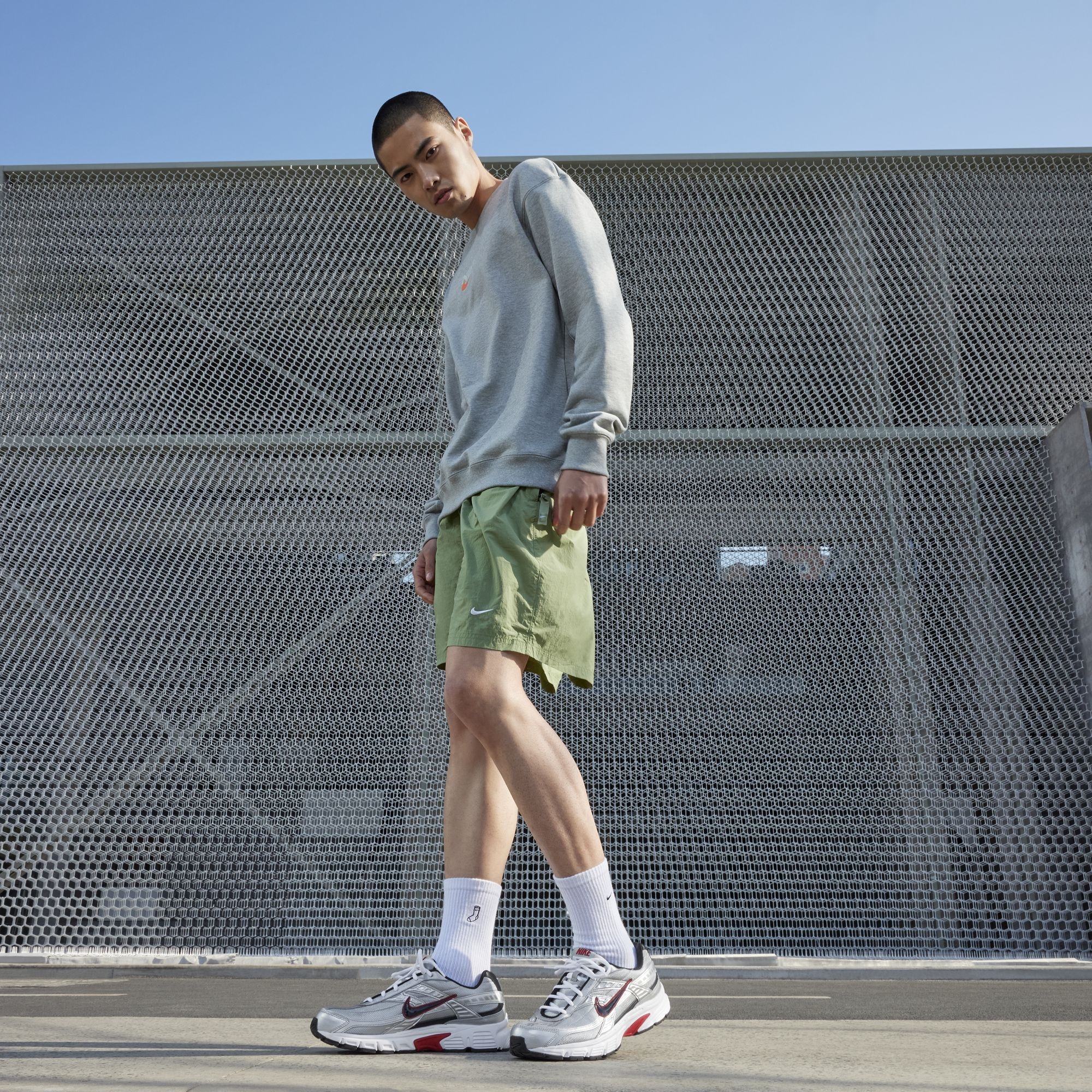 Nike Sportswear Sneaker »INITIATOR«  inspiriert vom Design des Nike P-6000