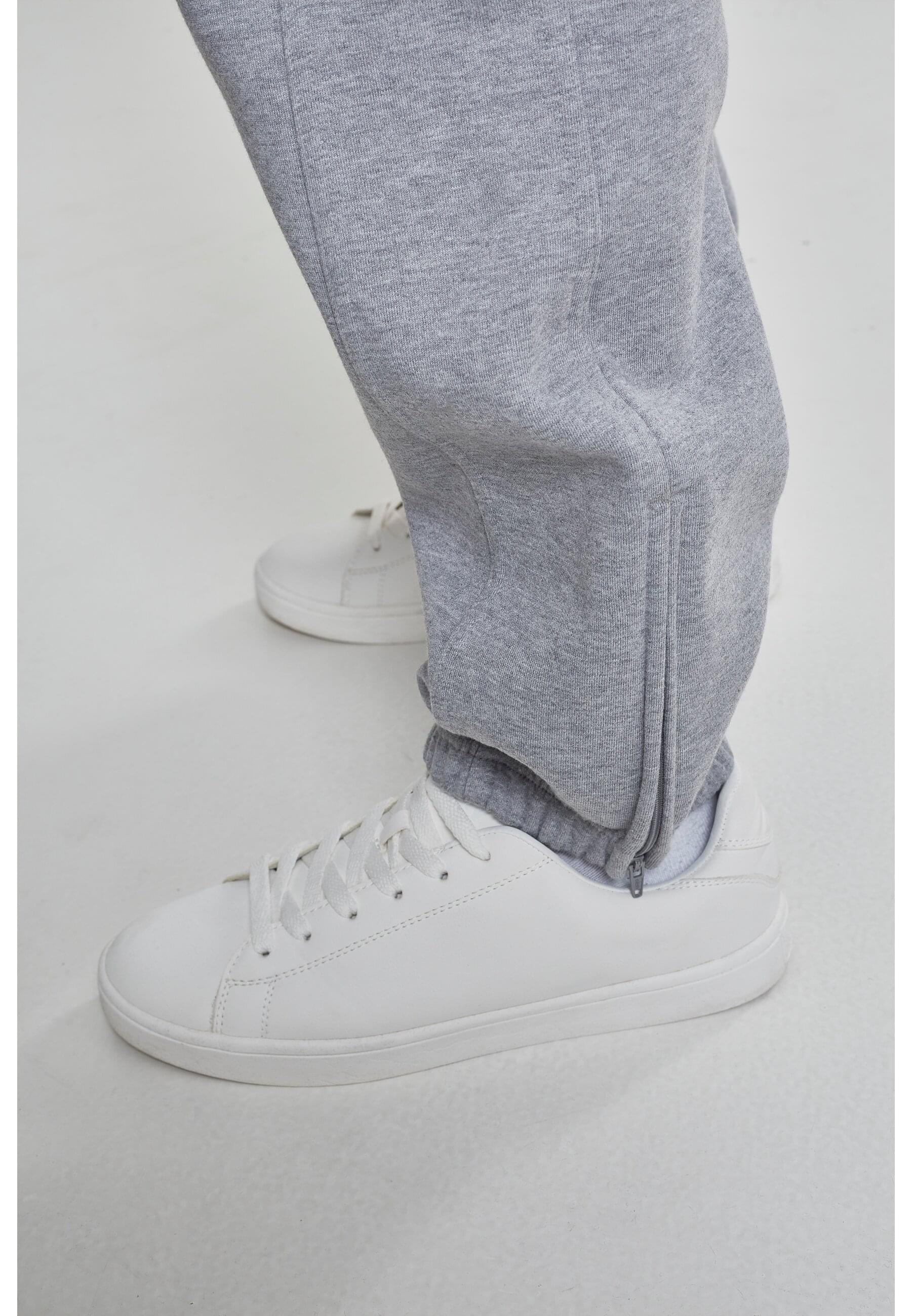 URBAN CLASSICS Trainingsanzug »Urban Classics Herren Blank Suit«, (2 tlg.)