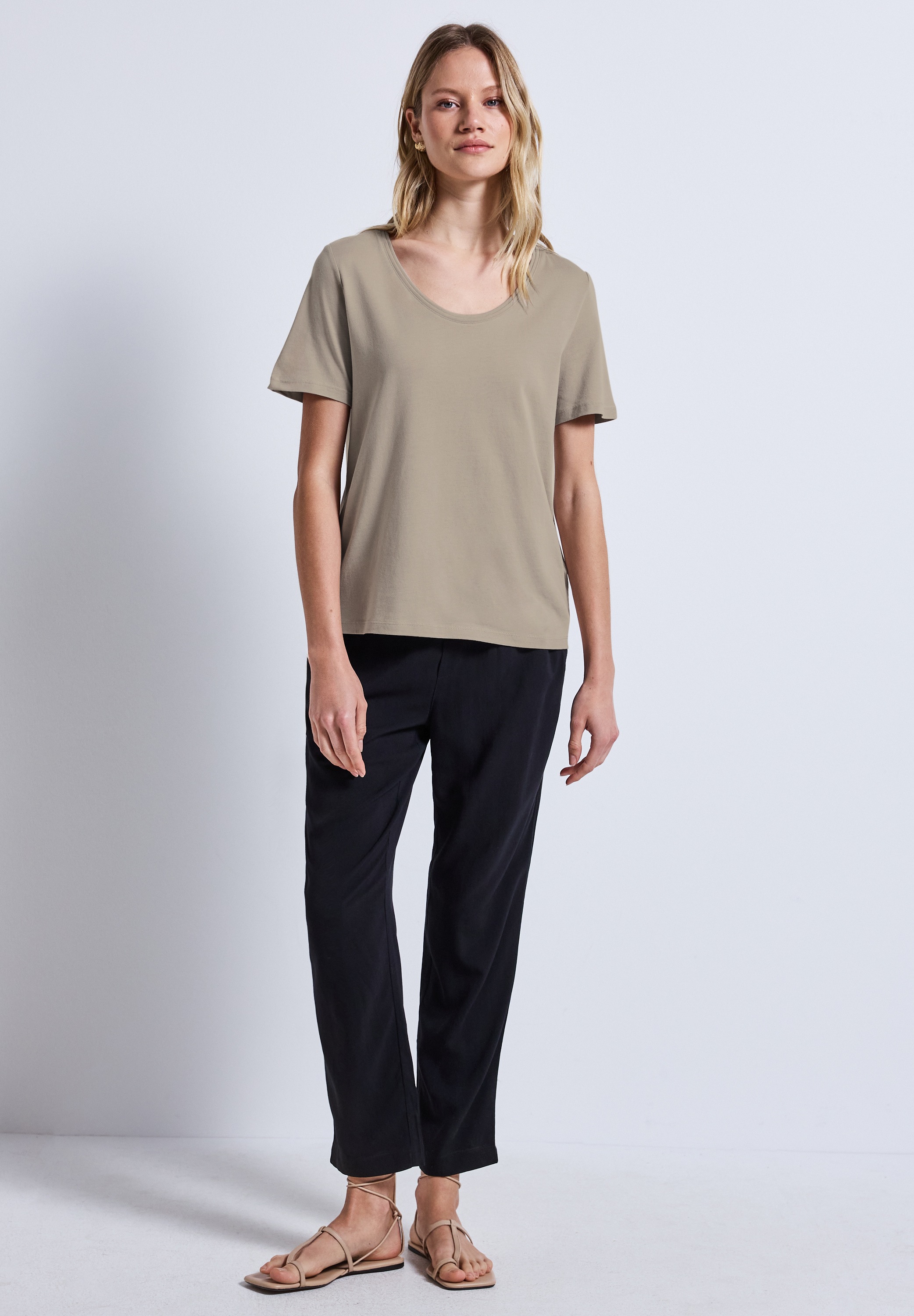 Thumbnail - STREET ONE T-Shirt mit V-Ausschnitt