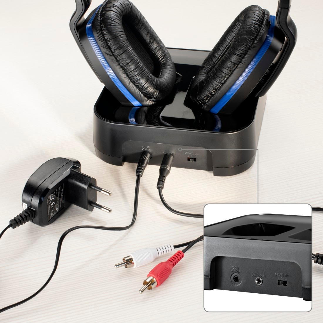 Thomson Funk-Kopfhörer mit »Kabelloser Funkkopfhörer | Hi-Fi-Anlage«, für Ladestation Seniorenkopfhörer, Ear Over PC TV, oder Reichweite Lautstärkeregelung, große BAUR