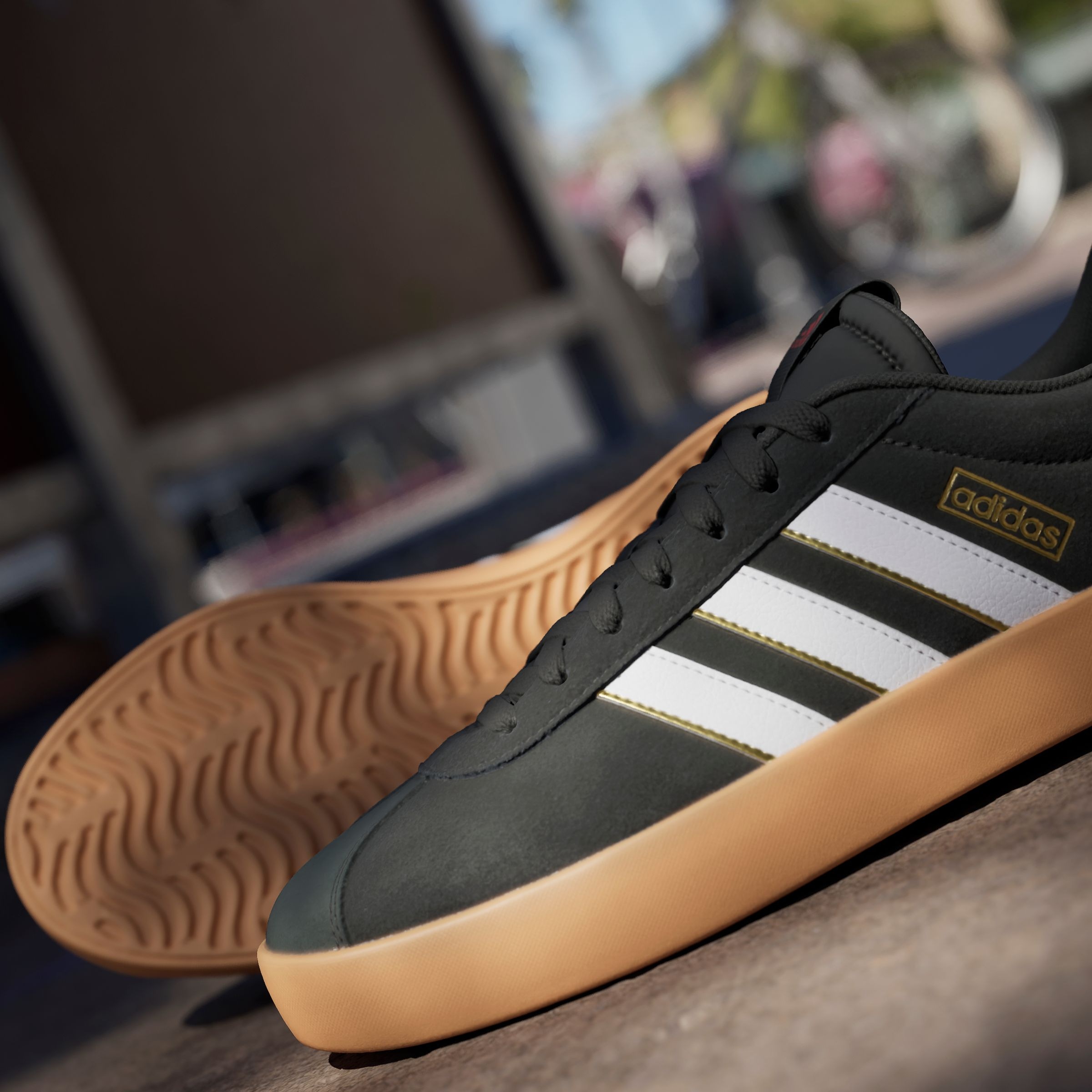 adidas Sportswear Sneaker »VL COURT 3.0«, inspiriert vom Design des adidas samba