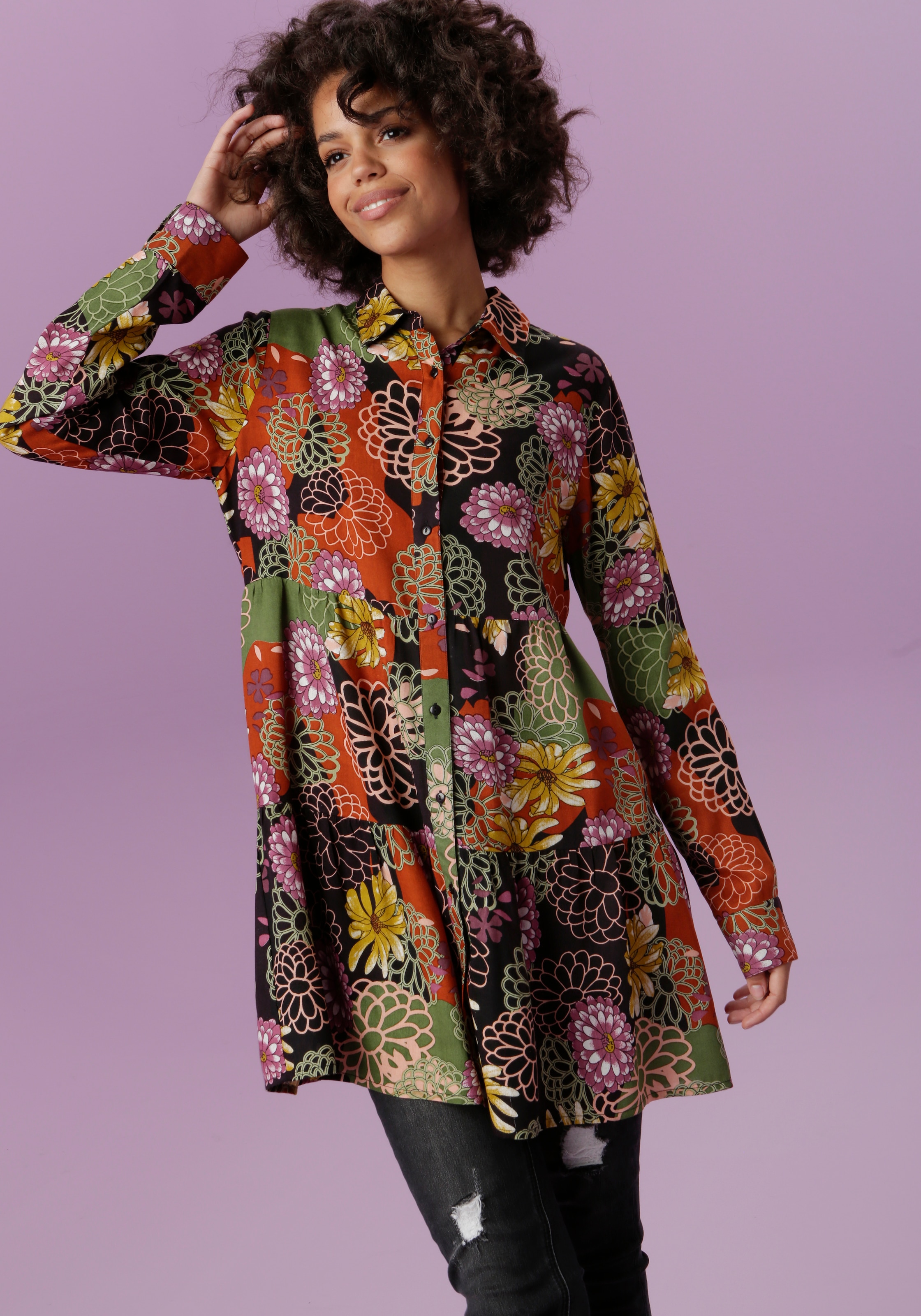 Aniston CASUAL Hemdbluse, mit großflächigem Blütendruck