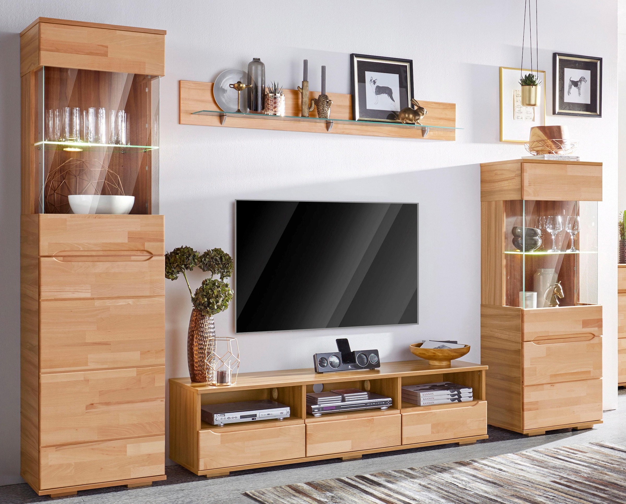 OTTO home Wohnwand "Vetro,Fronten Massivholz,Korpus Holzwekstoff,Griffmulde günstig online kaufen