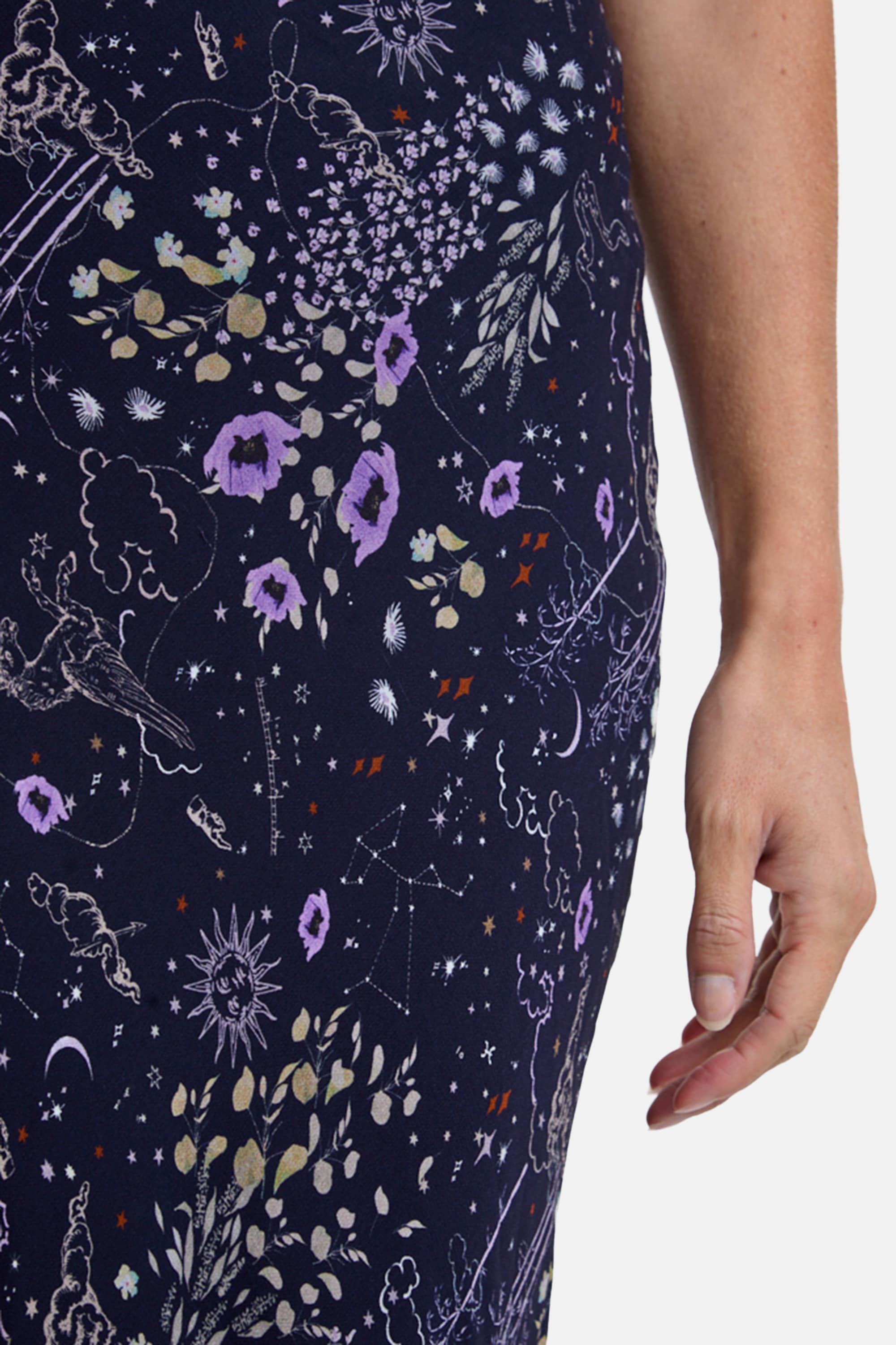 Lily and Lionel Midirock »Poppy Bias Cut Zodiac Print Midi Skirt In Multi Damen«