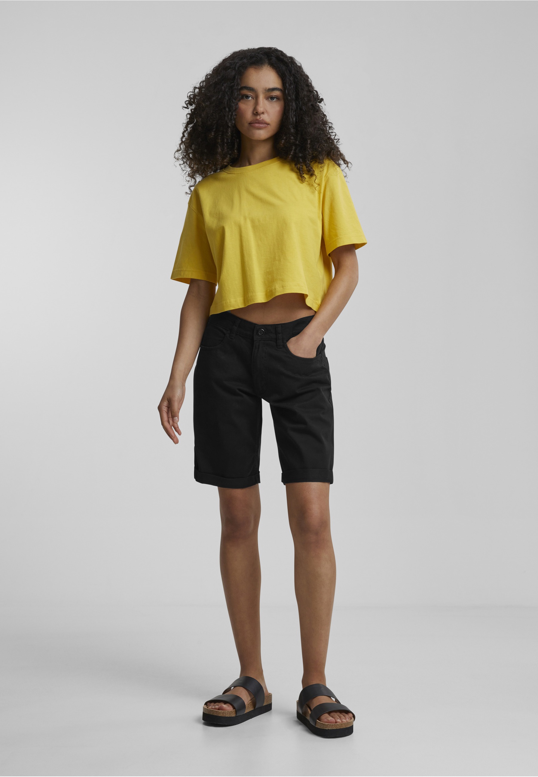 URBAN CLASSICS Sweatshorts »Urban Classics Damen Ladies Organic Cotton Bermuda Pants«