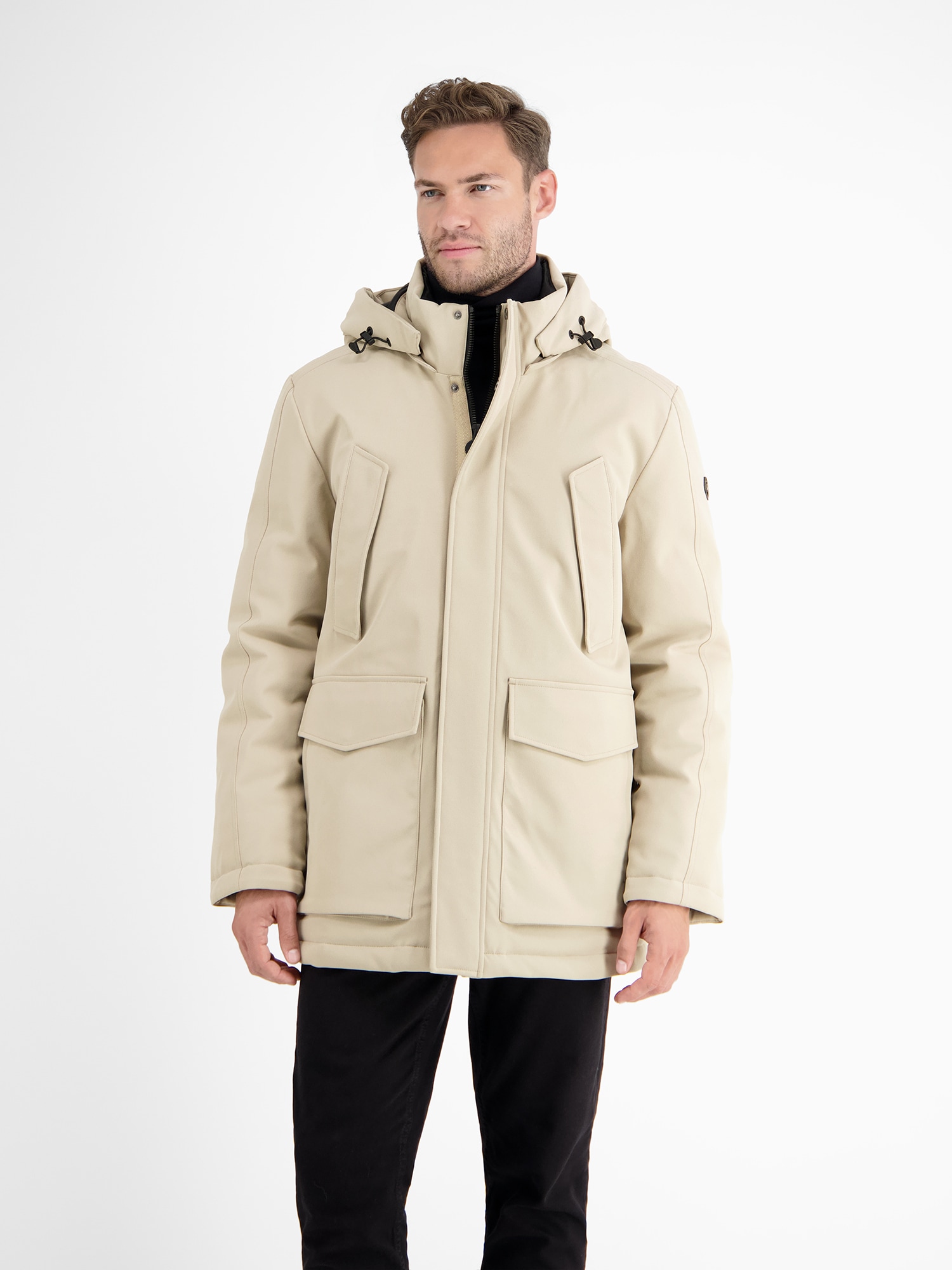 LERROS Parka »LERROS Gefütterter Winter-Parka mit Funktionen«, mit Kapuze, Wasser- und windabweisend, atmungsaktiv