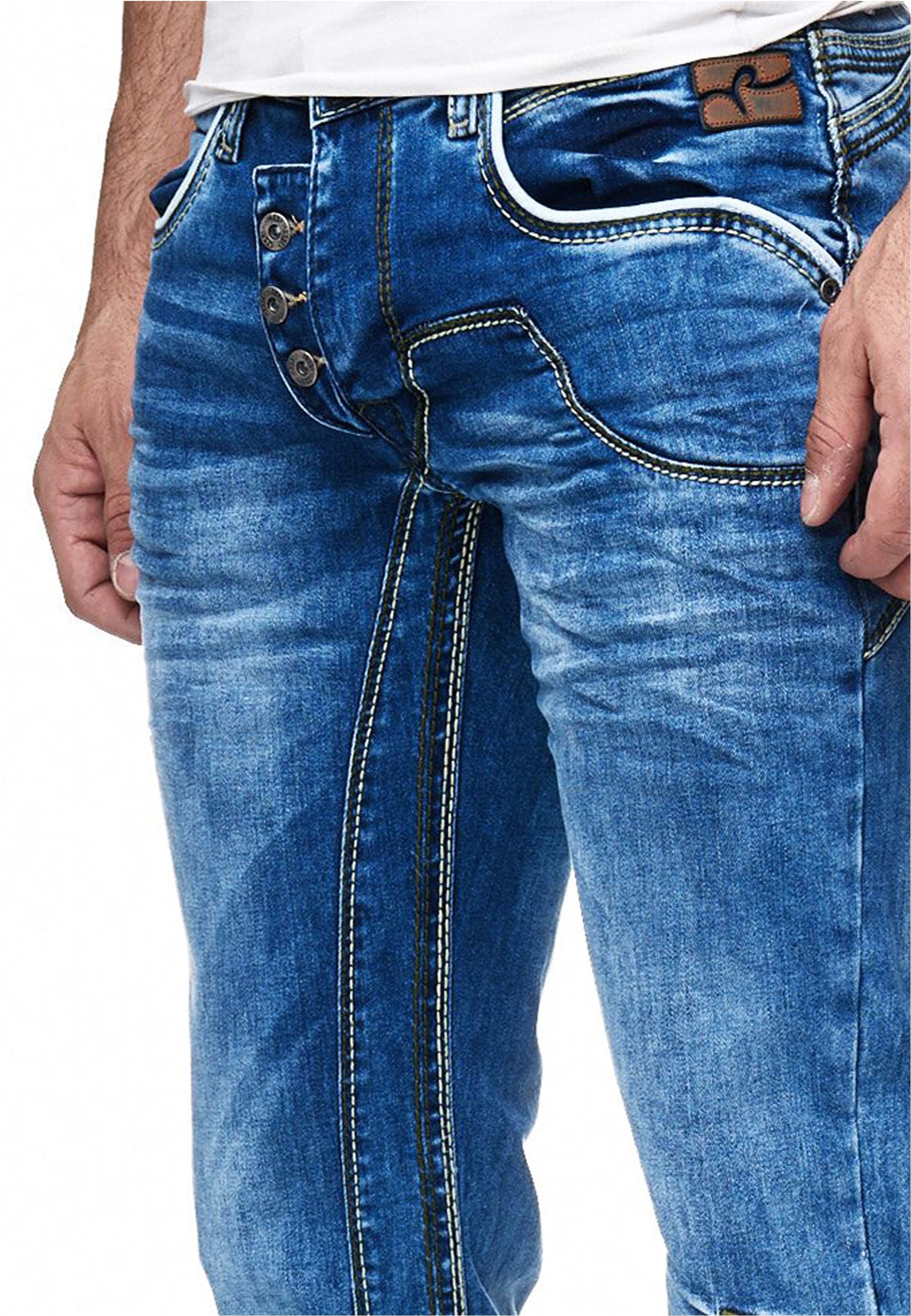 Rusty Neal Straight-Jeans »RUBEN 30«, mit angesagten Ziernähten