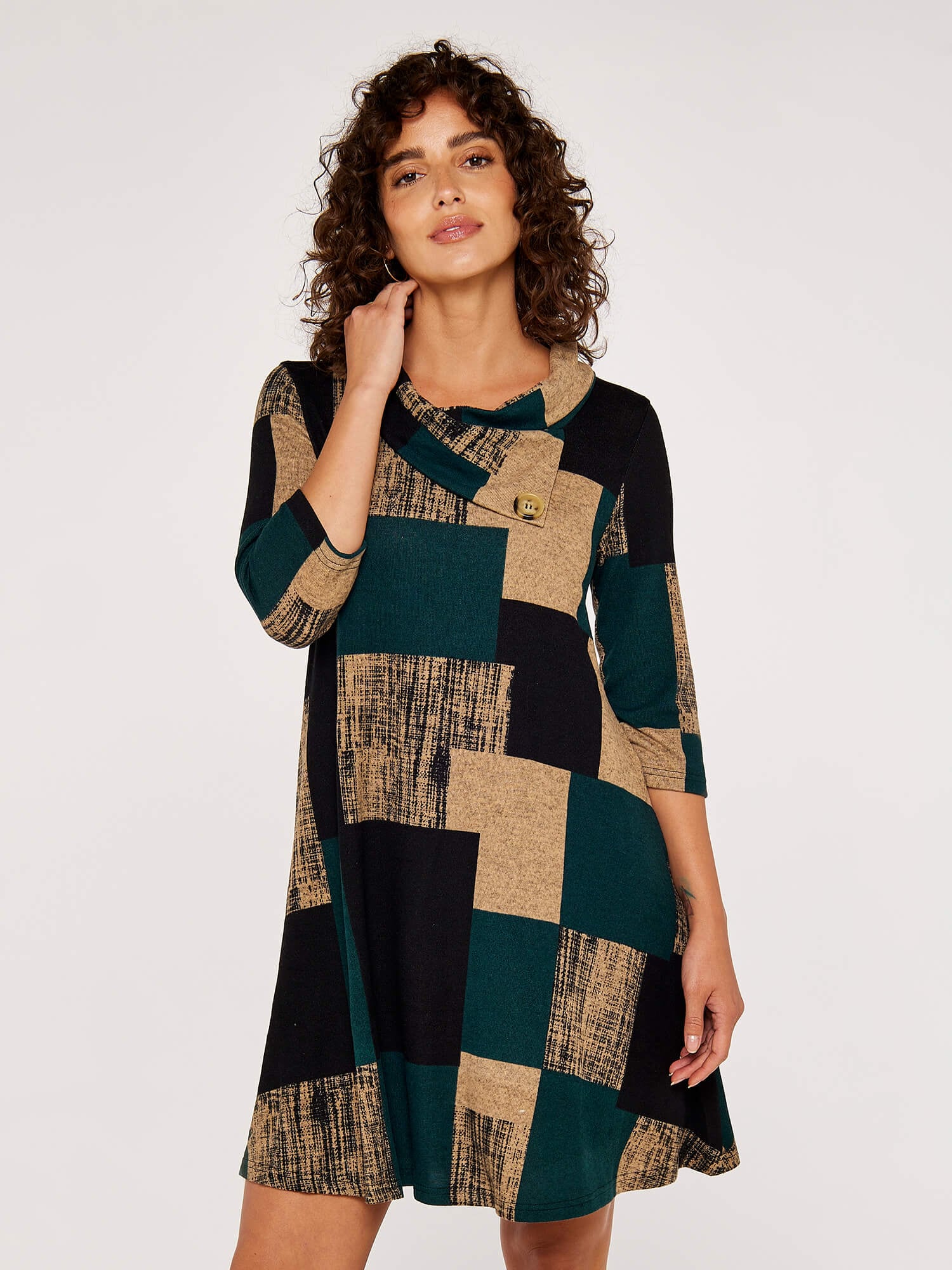 Apricot Strickkleid "Swing Dress" mit Umschlagkragen