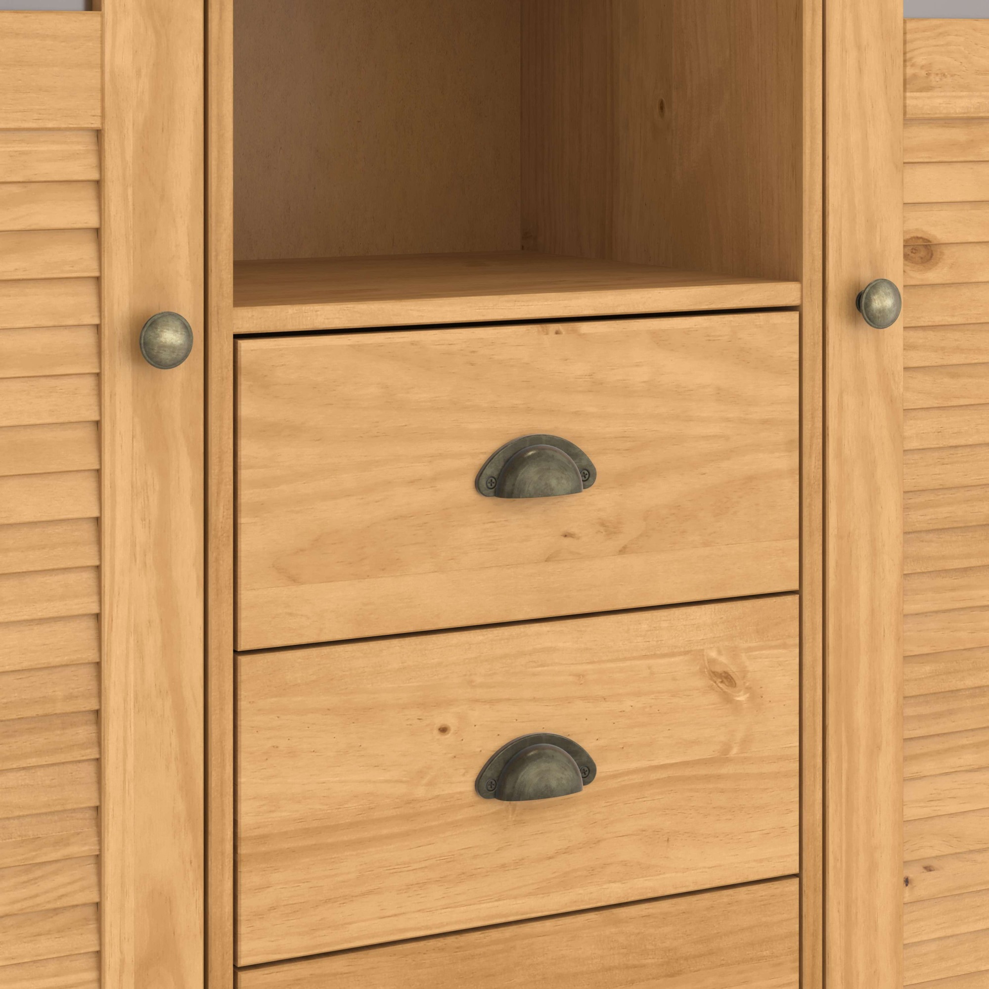 OTTO home Highboard »Turia, mit Glas- und Lamellentüren« Vitrine/Midischrank/Kommode, aus massivem Kiefernholz, FSC®, B: 127 cm
