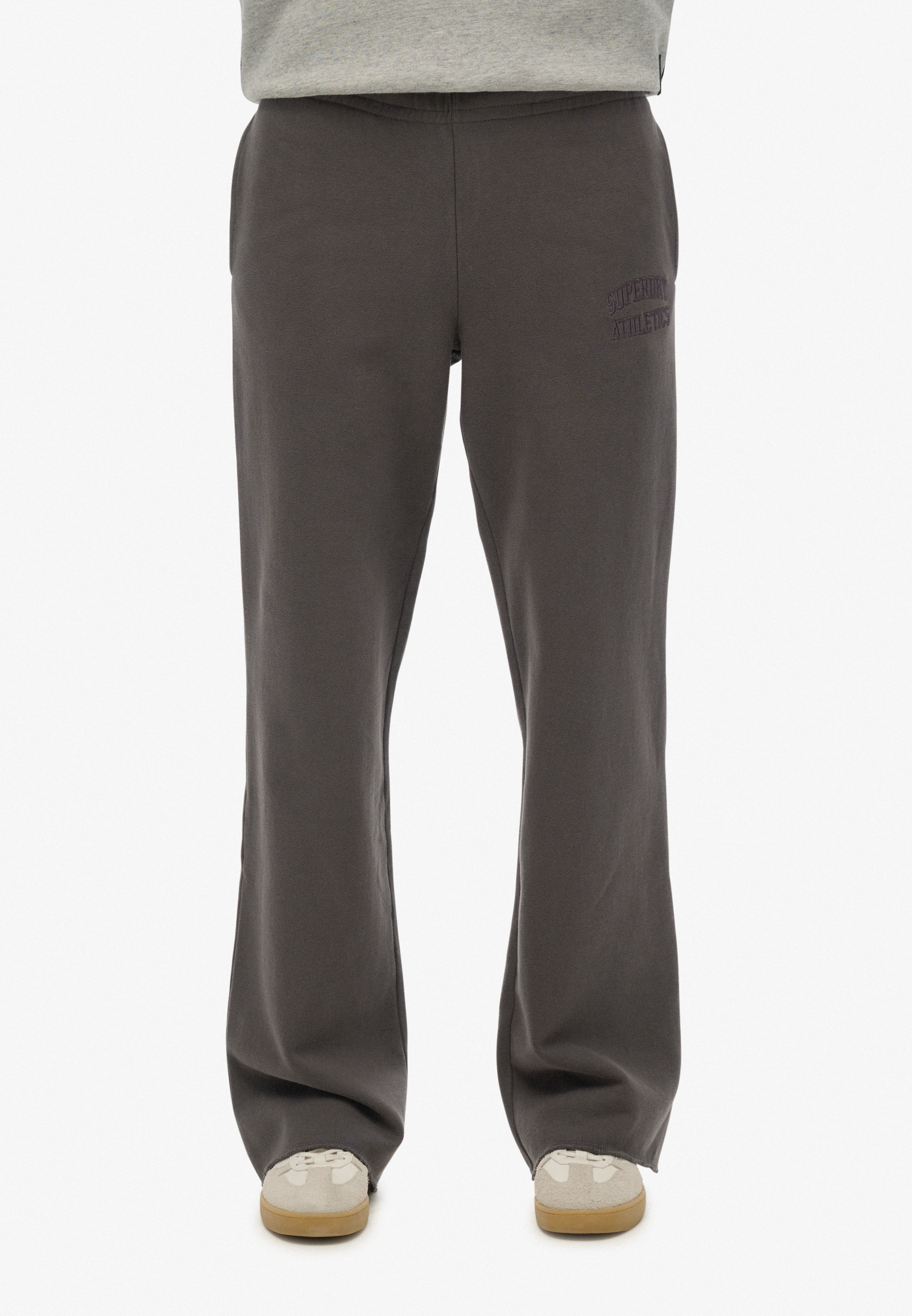 Superdry Sweathose "ATHLETIC TONAL EMB WL JGER" weite Passform, mit Kordel und Gummizug