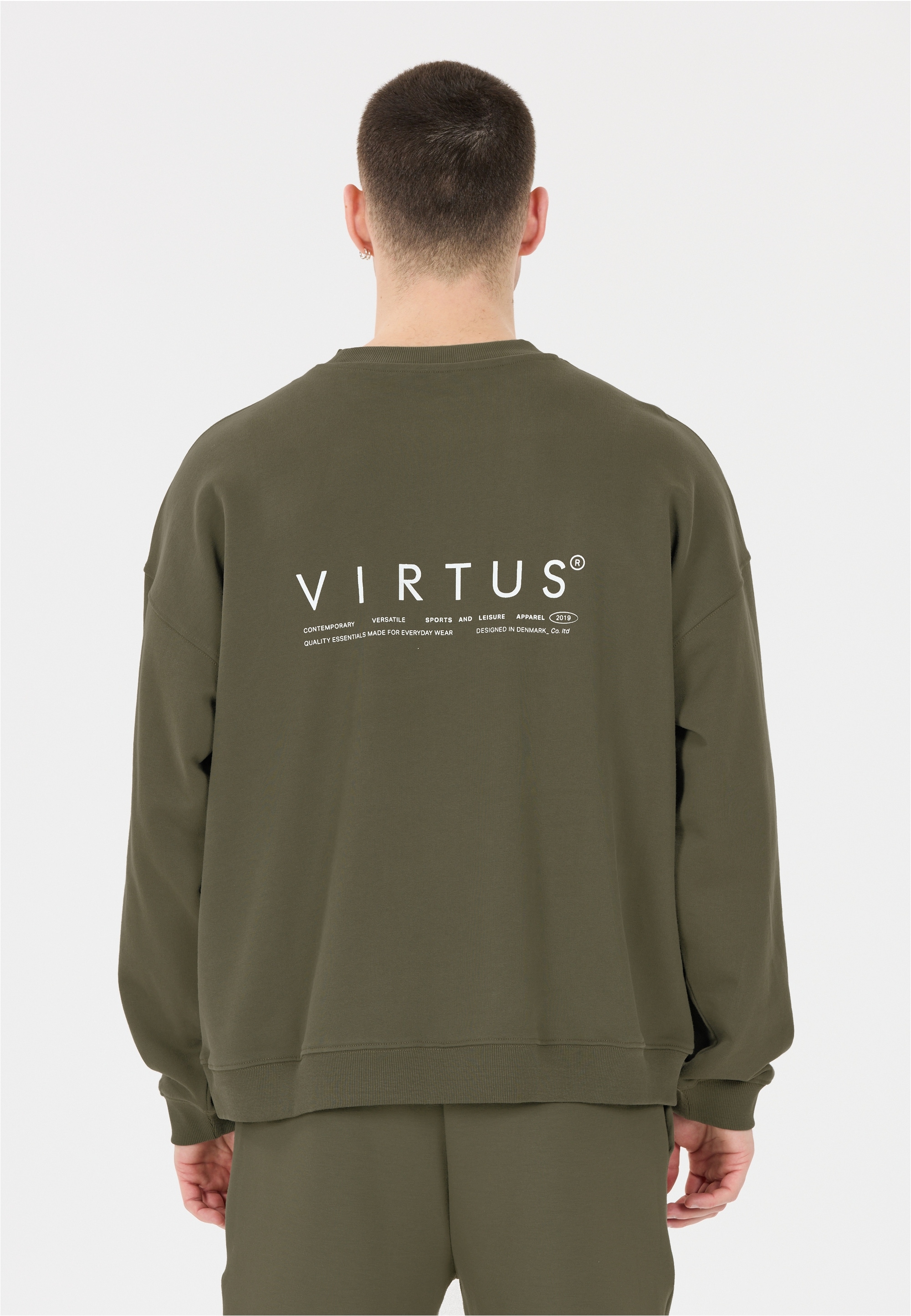 Virtus Sweatshirt »Kallan«, im schlichten Design