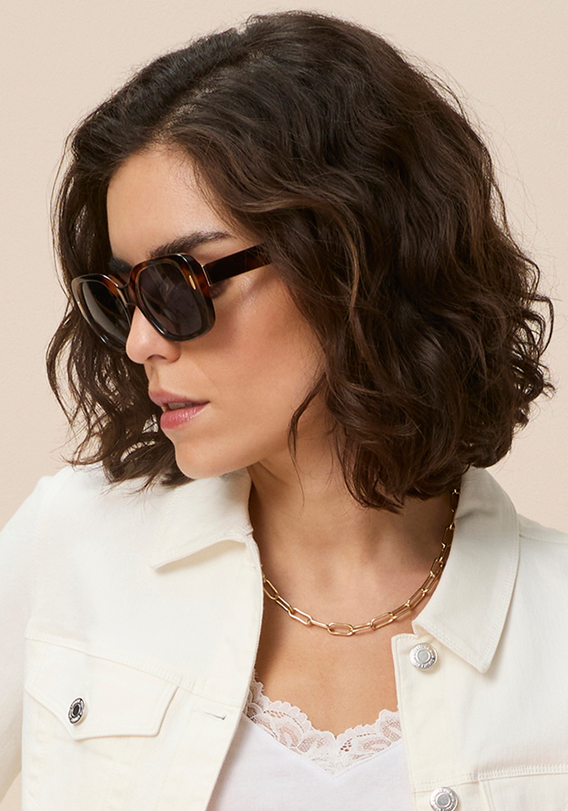 Laura Scott Sonnenbrille "mit goldfarbenen Metalldetail am Bügelansatz" braun gemusterter Vollrandrahmen, graue Gläser mit hohem Blendschutz