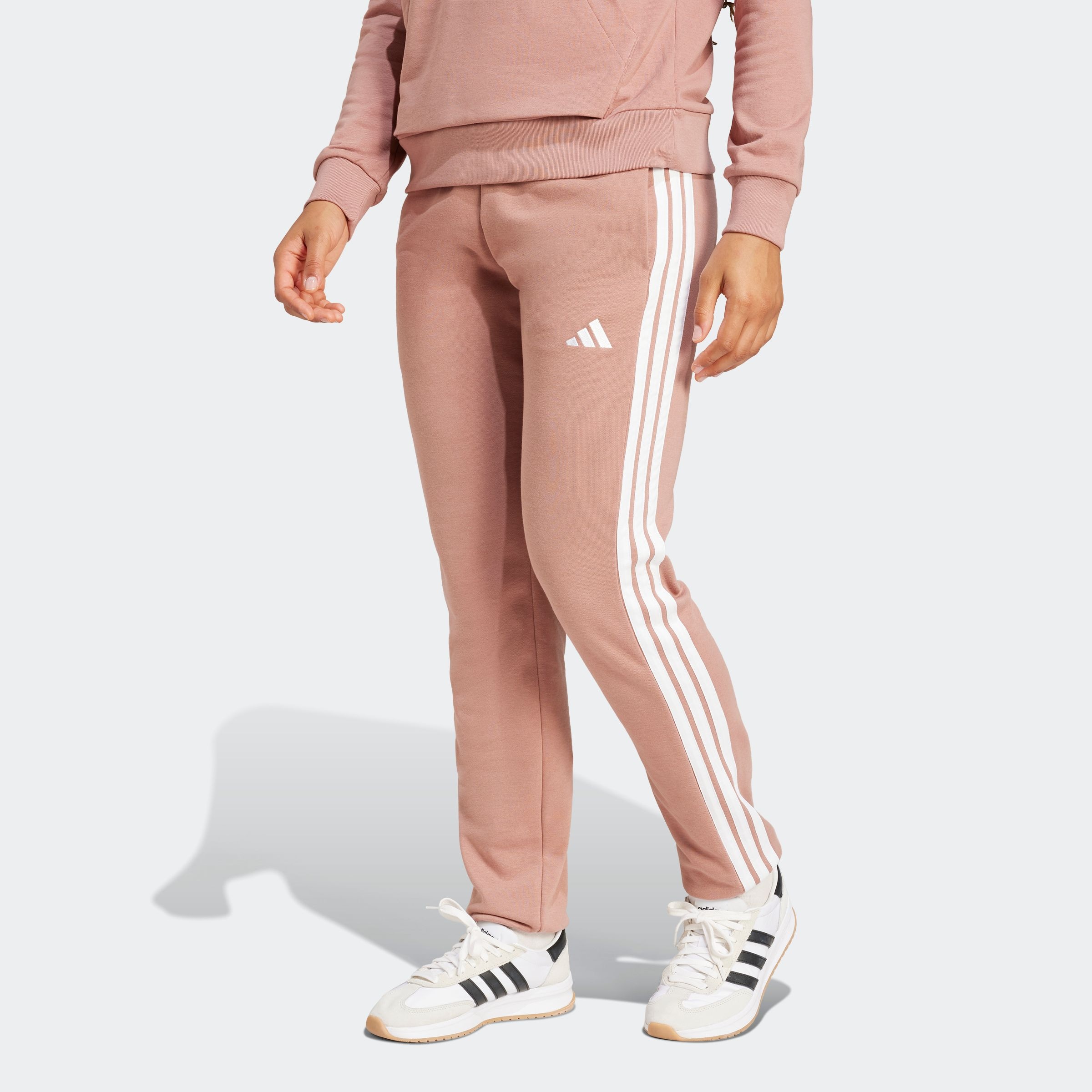 adidas Sportswear Sporthose "W 3S FT CF PT", (1 tlg.), Reguläre Passform, m günstig online kaufen