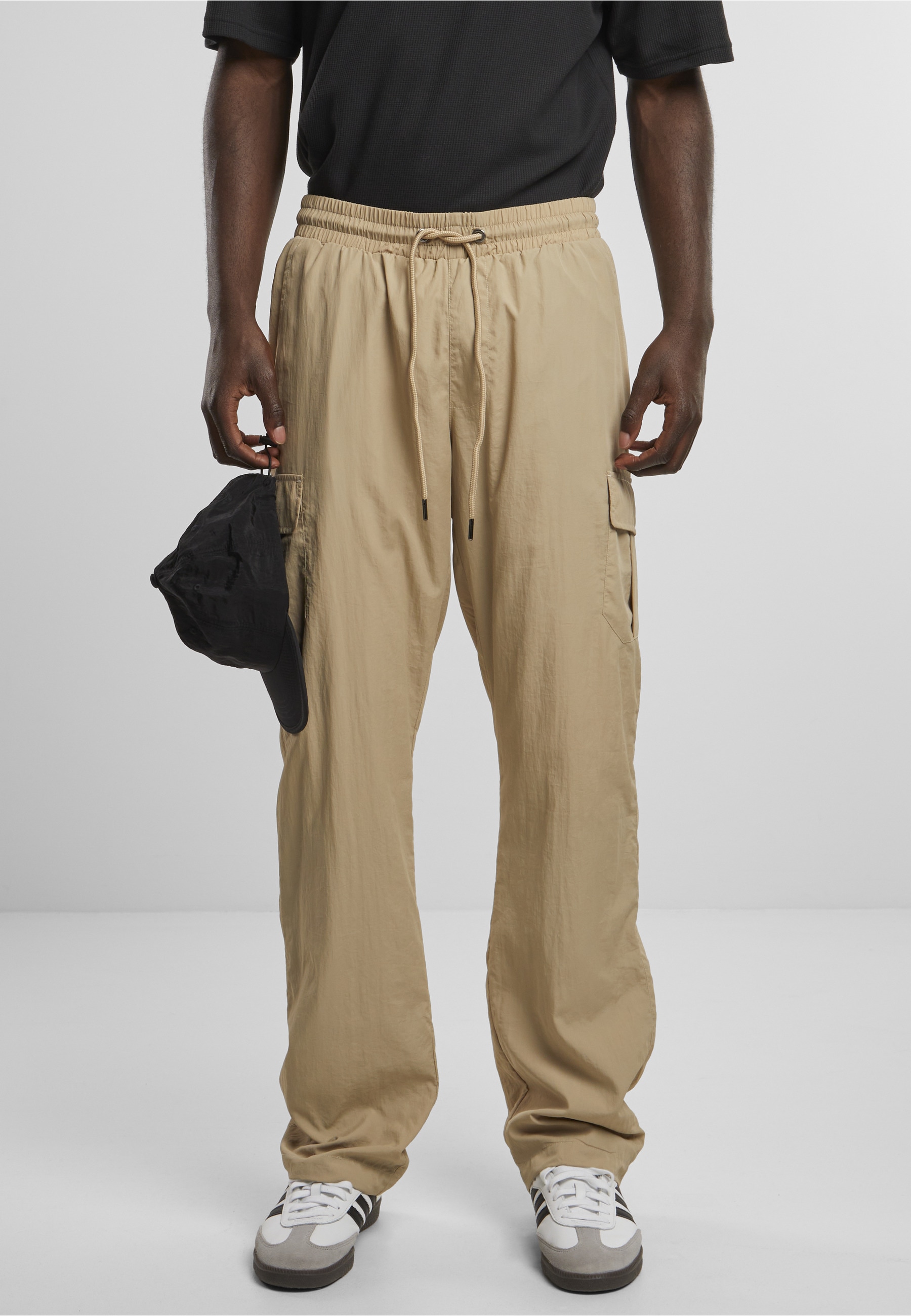 URBAN CLASSICS Cargohose »Urban Classics Herren Straight Leg Nylon Cargo Pants«