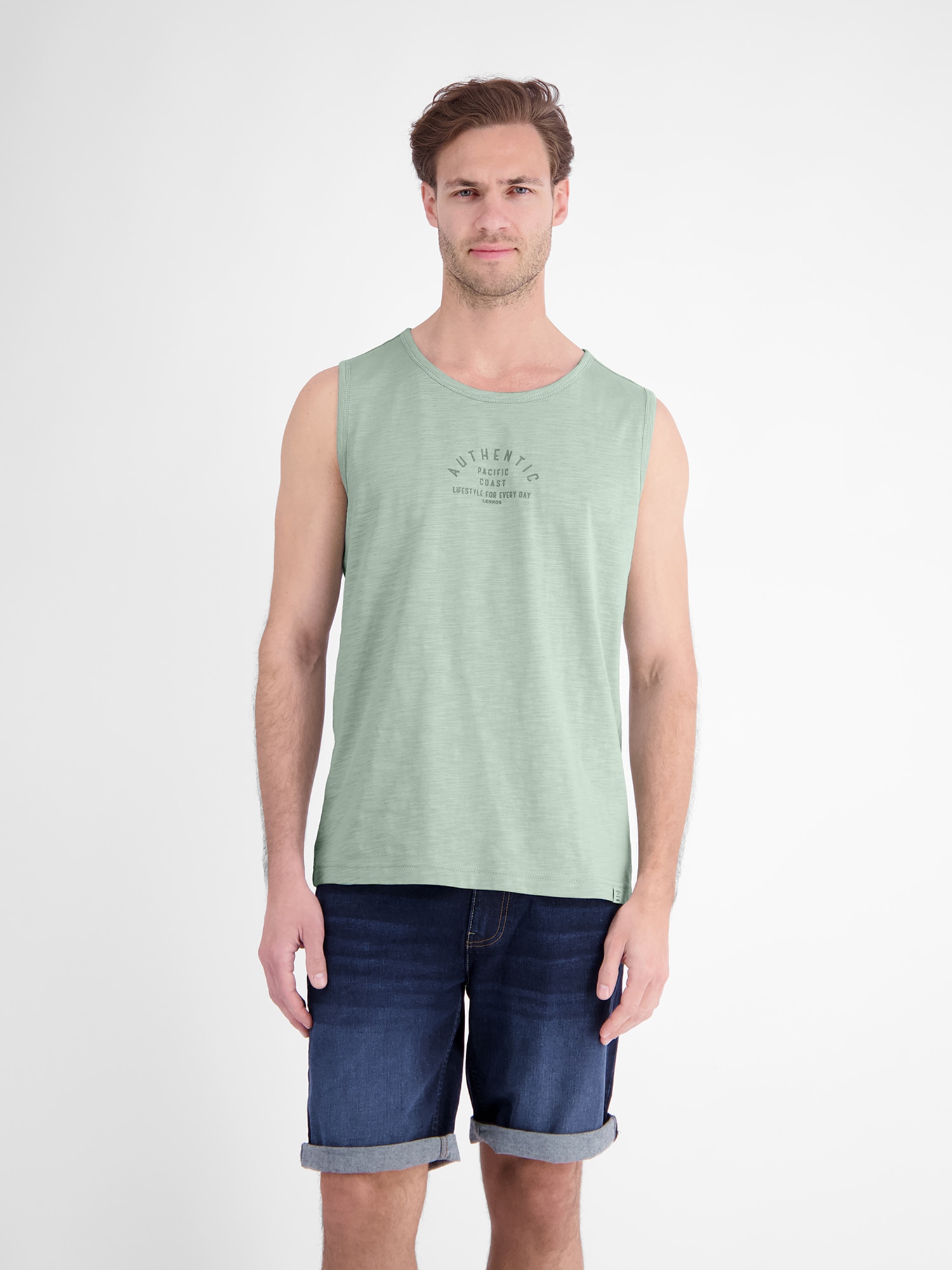 LERROS Muskelshirt »Luftiges Tanktop aus Baumwolle mit trendigem Slogan-Print«