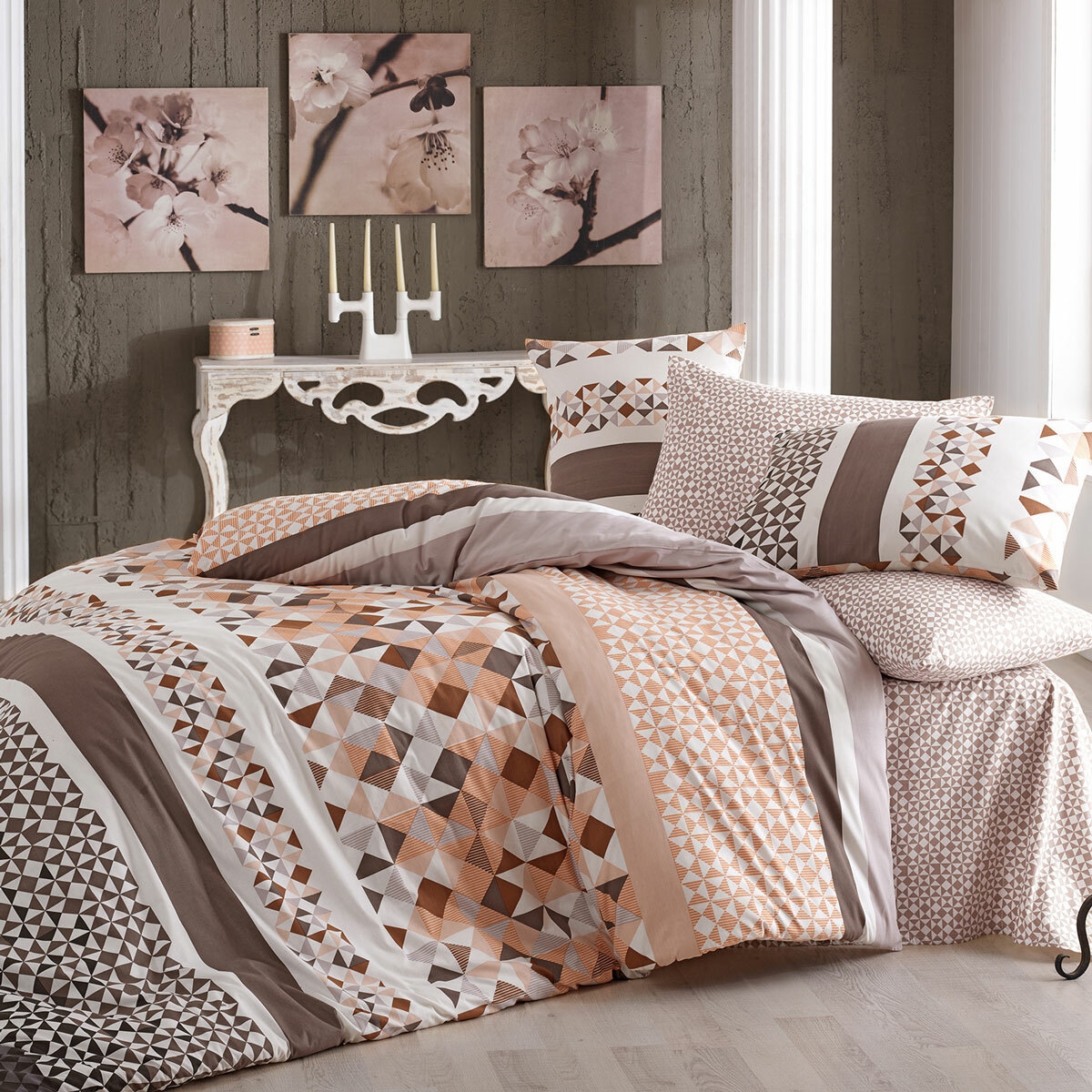 TRAUMSCHLAF Bettwäsche »Laviva«, (2 tlg.), angenehm weiche Baumwollqualität