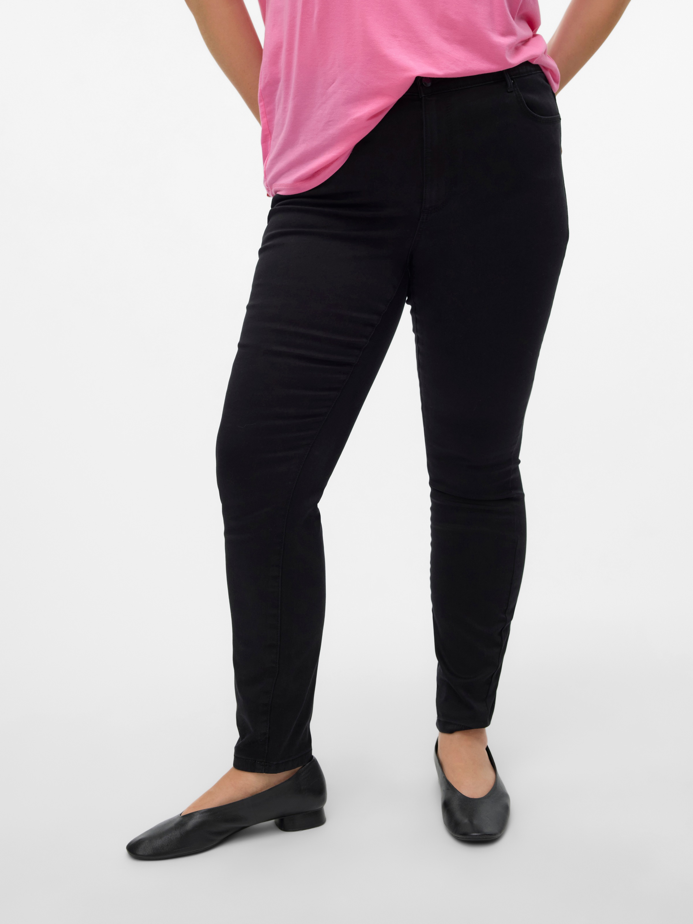 Thumbnail - Vero Moda Curve Slim-fit-Jeans "VMPHIA HR SK SOFT VI110 GA CUR NOOS"