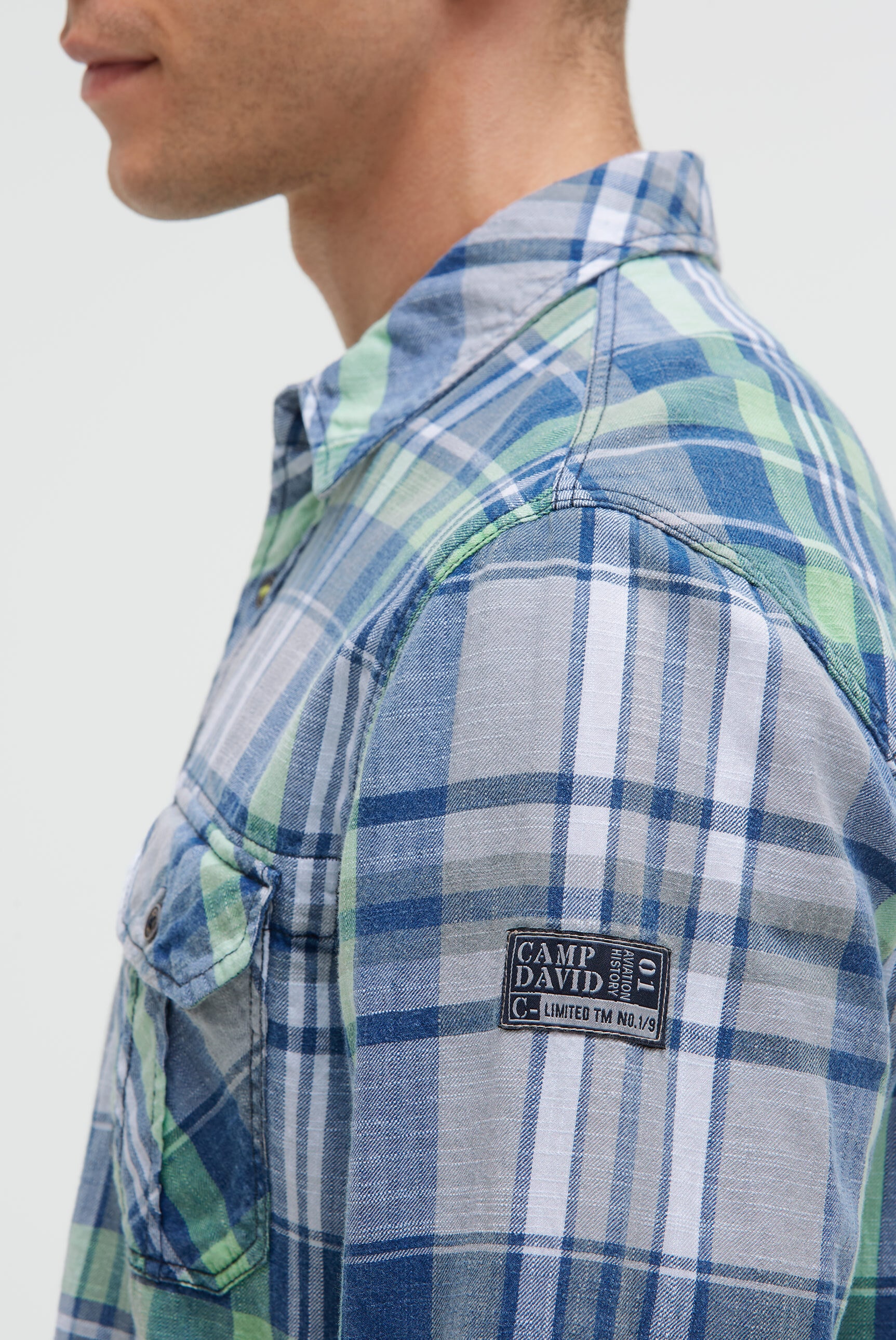 CAMP DAVID Langarmhemd mit Klappentaschen