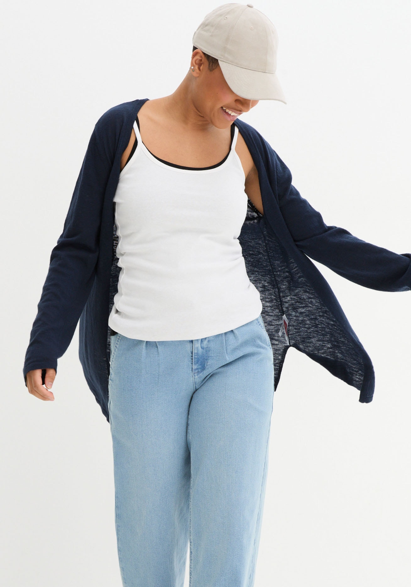 bonprix Strickjacke lockere Passform, Slub-Strick, Casual Stil, aus Baumwolle