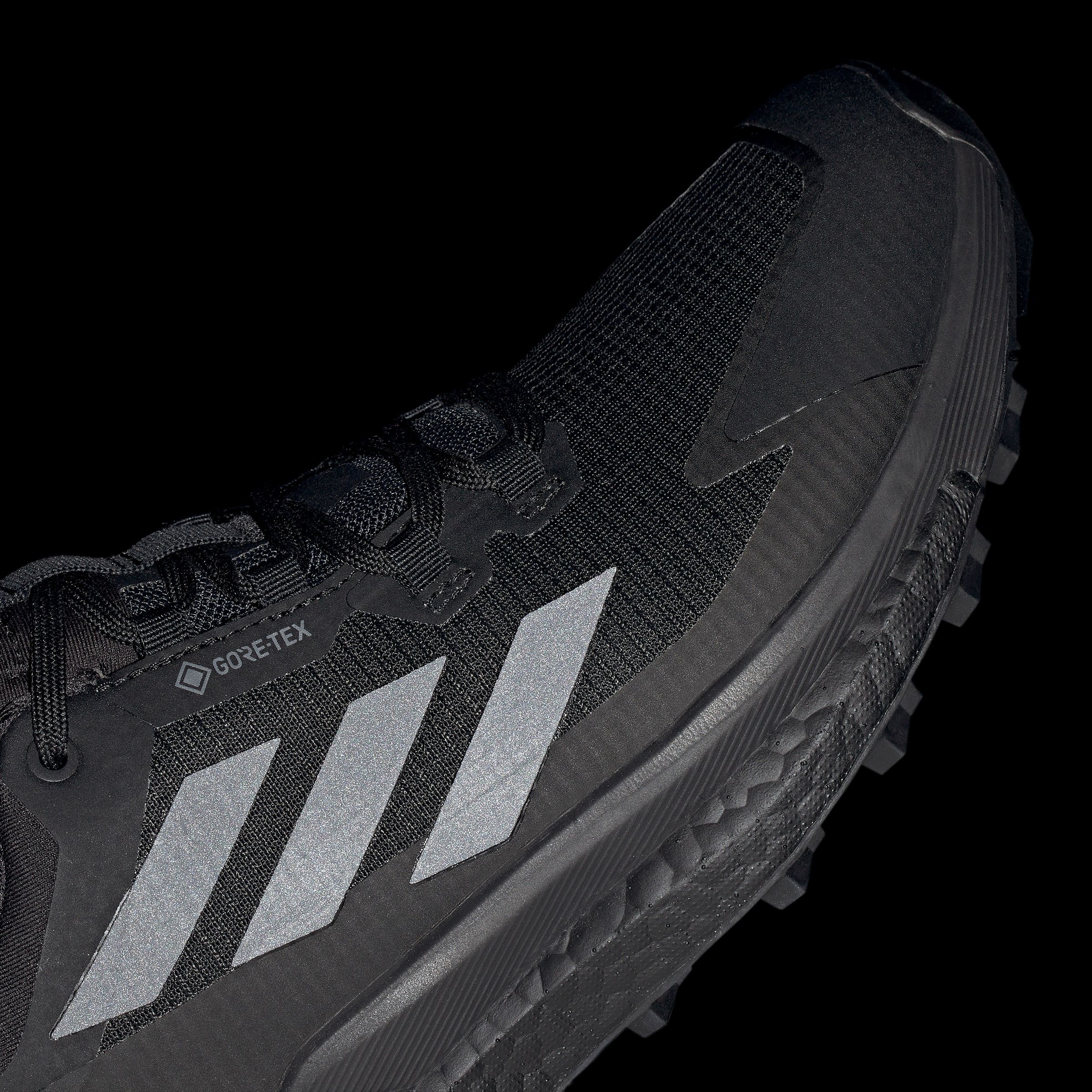 adidas TERREX Wanderschuh »TERREX FREE HIKER 2.0 LOW GORE-TEX«, wasserdicht