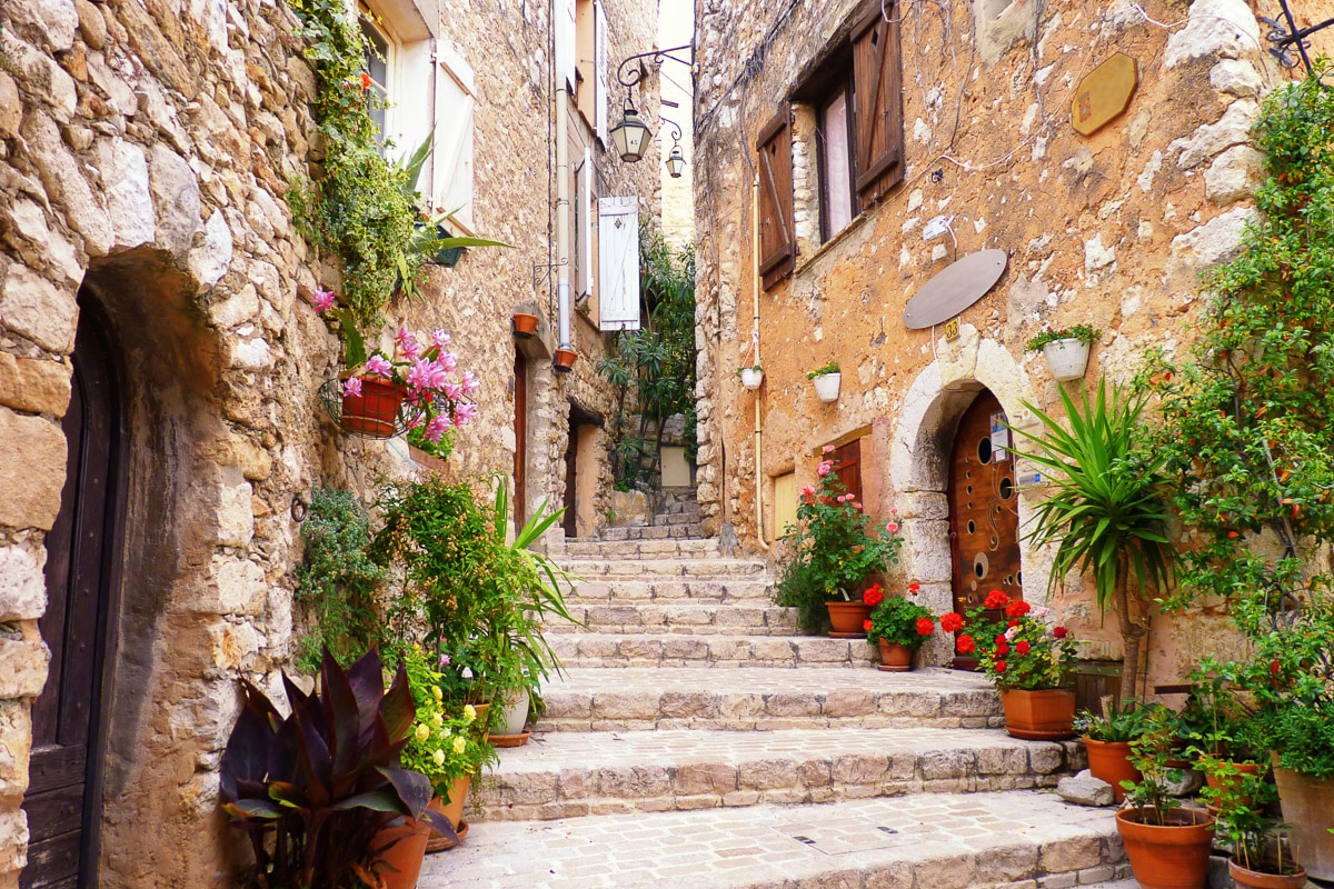 Papermoon Fototapete "Medivial Tourrettes-Sur-Loup" günstig online kaufen