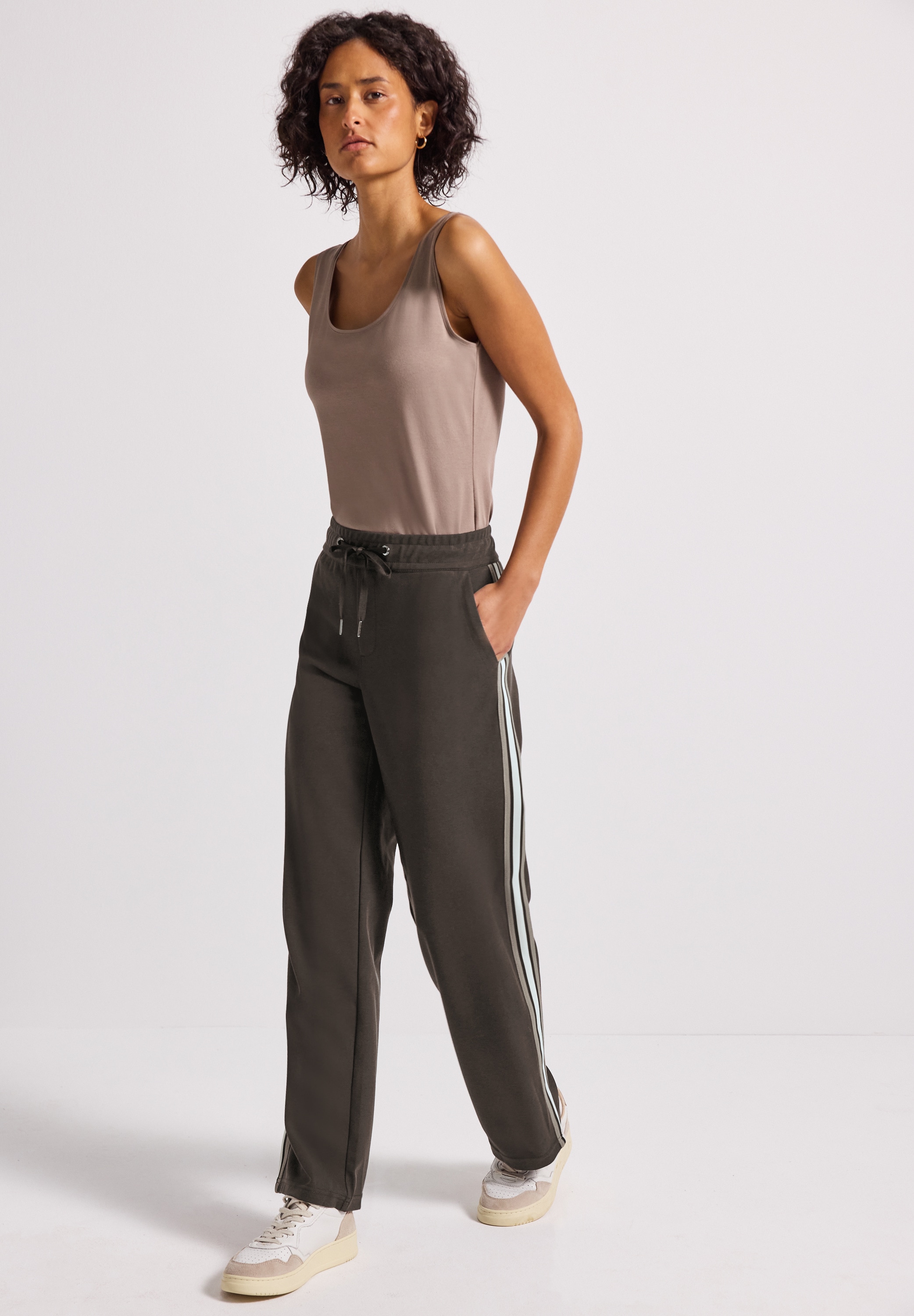 STREET ONE Stoffhose, softer Materialmix