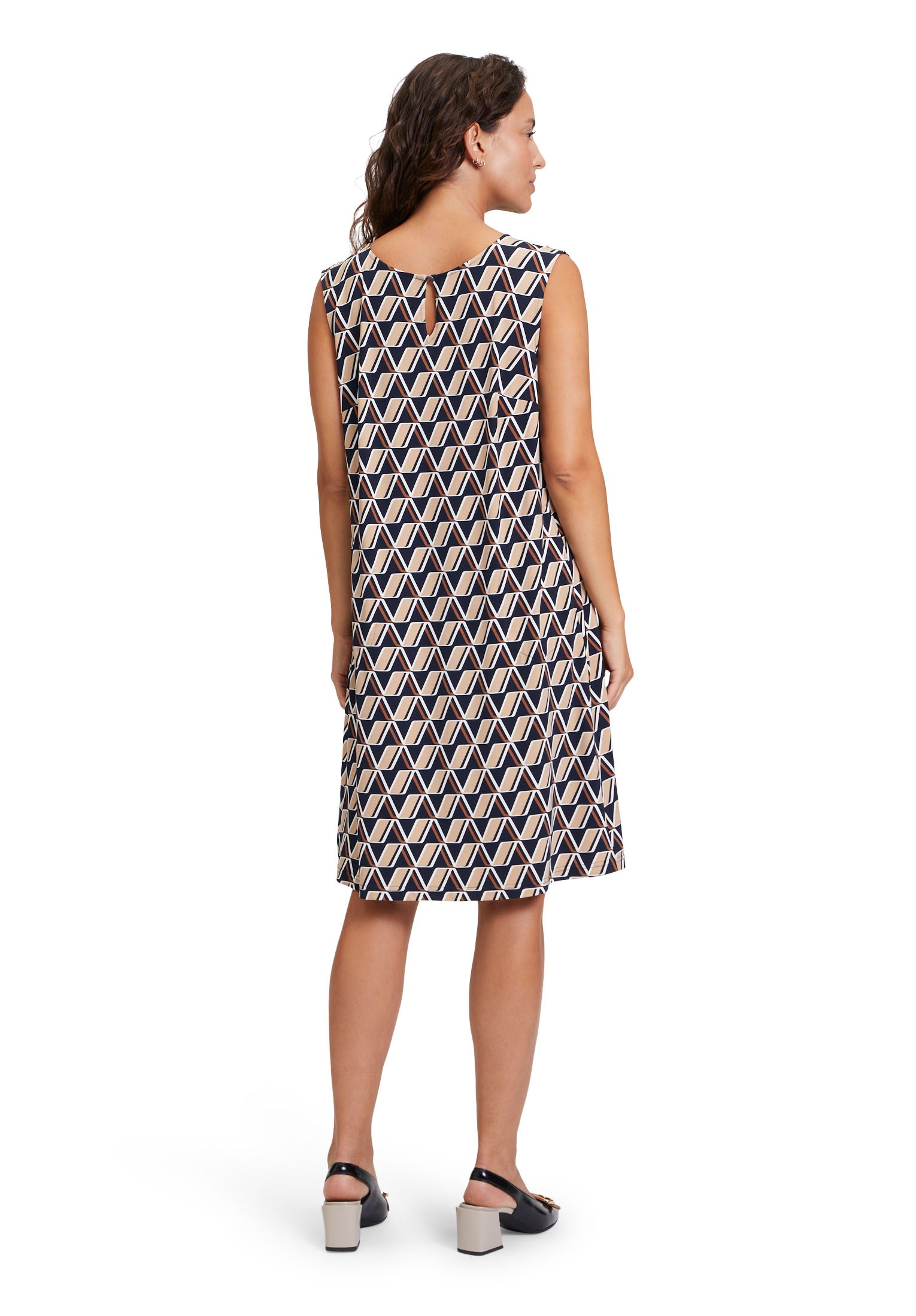 Betty Barclay Jerseykleid »Betty Barclay Jerseykleid mit Print«, Form