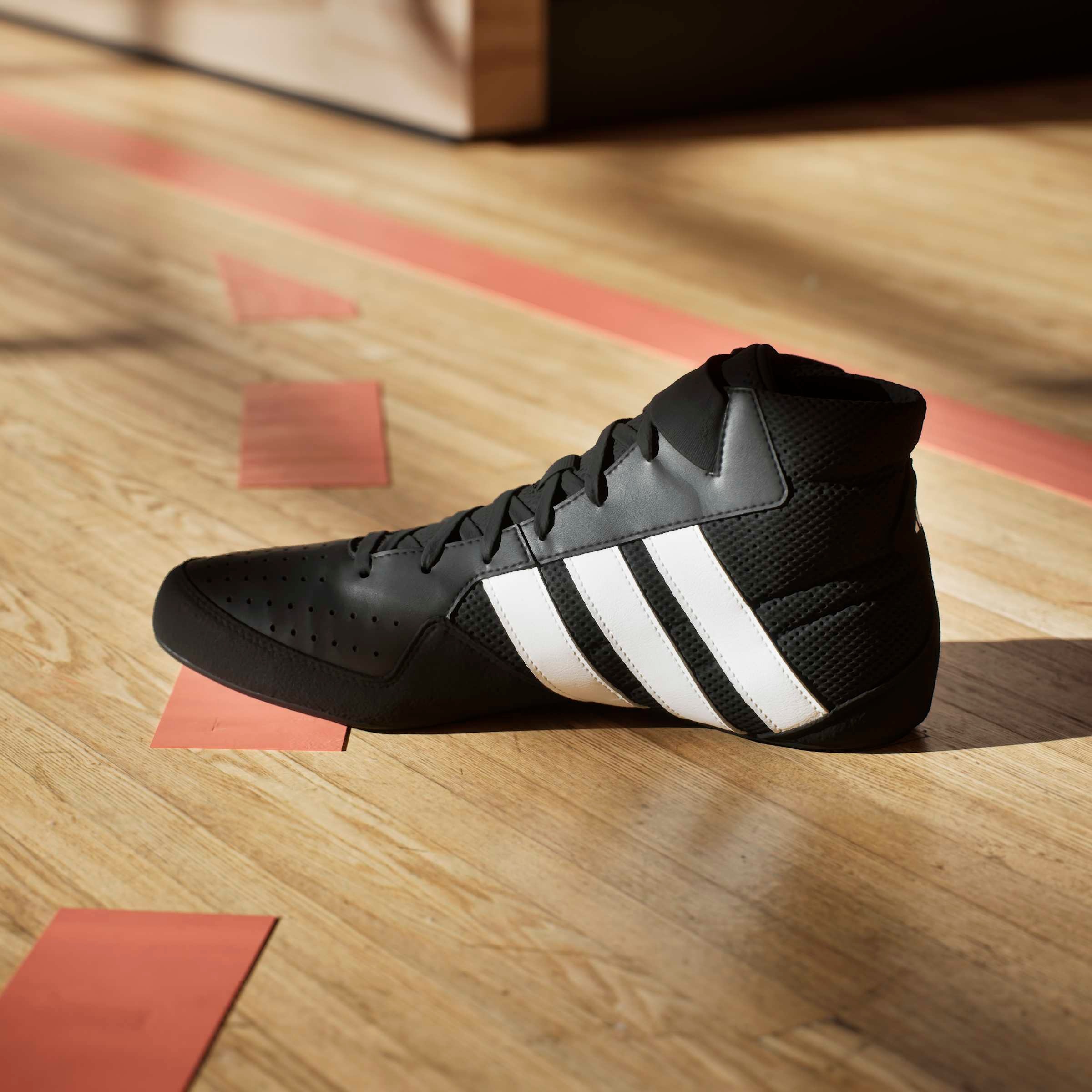 adidas Performance Trainingsschuh »HVC PLUS«  Ringerschuh