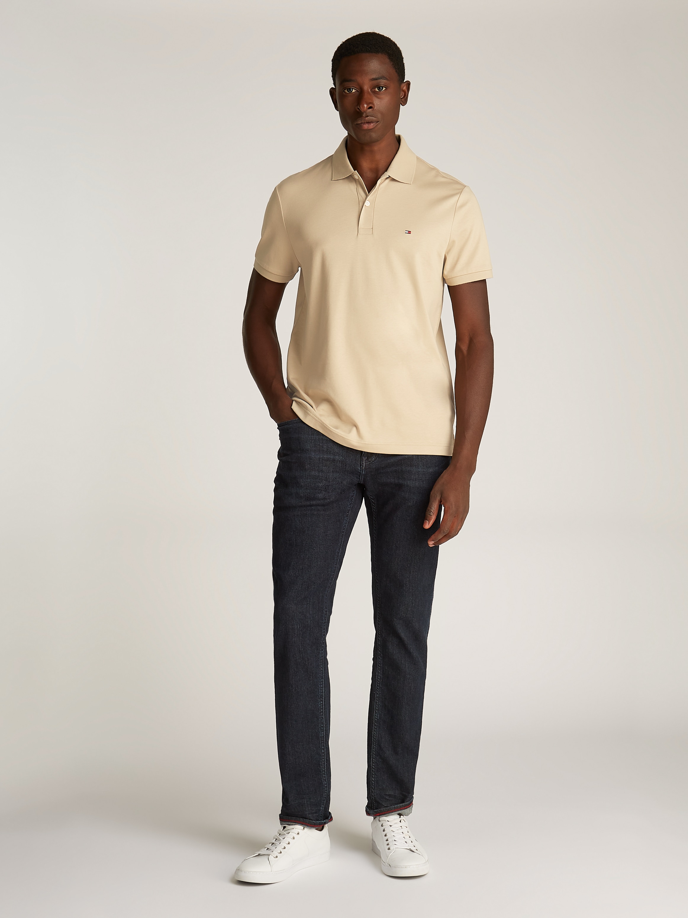 Tommy Hilfiger Poloshirt »LIQUID COTTON REG SEASONAL POLO«, mit Logostickerei