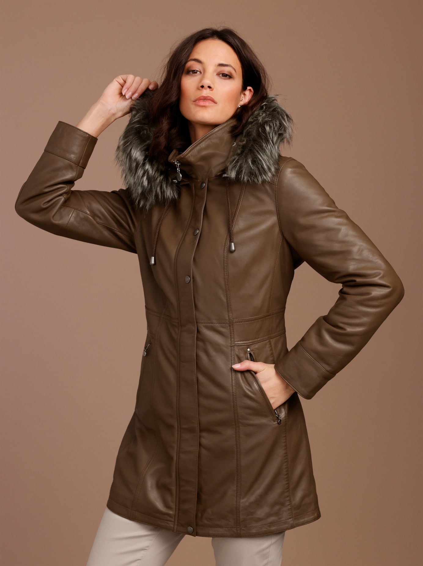 Mainpol Lederjacke mit Kapuze