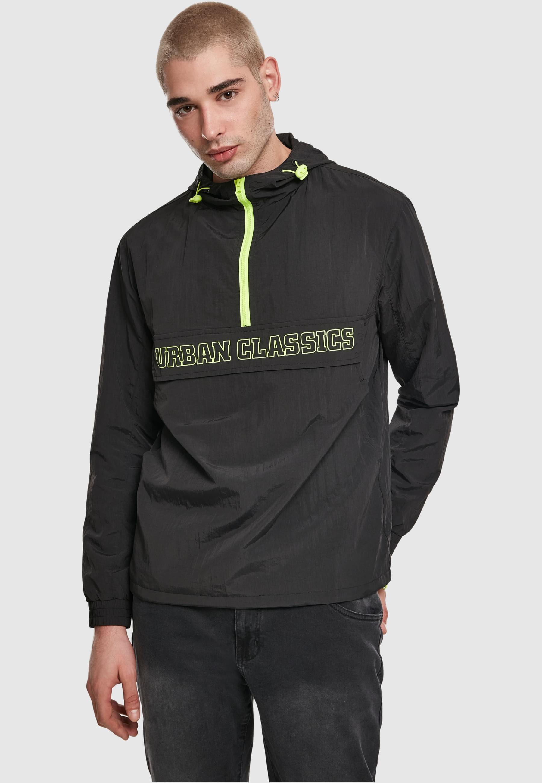 URBAN CLASSICS Anorak »Urban Classics Herren Contrast Pull Over Jacket«, (1 St.), mit Kapuze