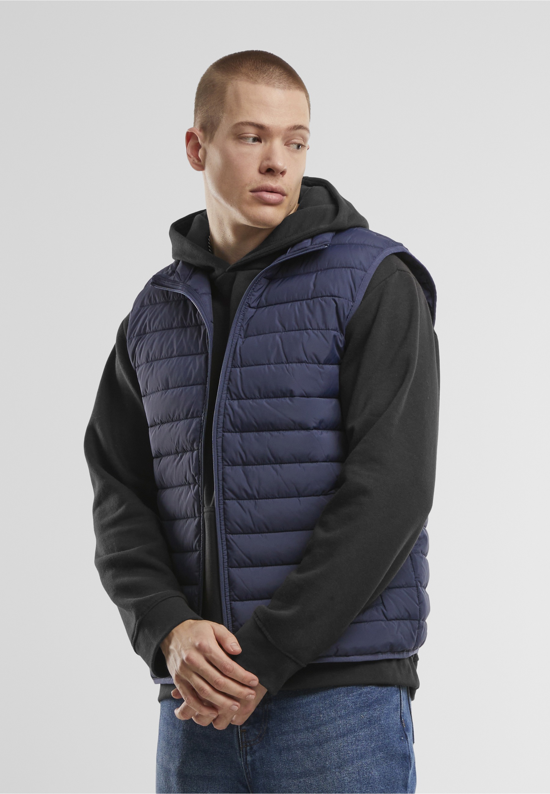 Thumbnail - URBAN CLASSICS Steppweste "Urban Classics Basic Light Weigh Vest" 1 Stk.