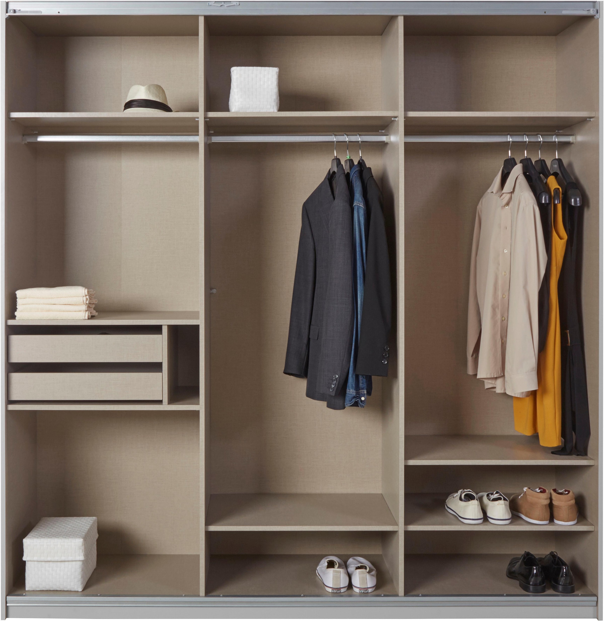 rauch Schwebetürenschrank »Kleiderschrank Schrank Garderobe Wäscheschrank BESTSELLER KEPAN« inkl. Schubladen-Einsatz und extra Einlegeböden MADE IN GERMANY