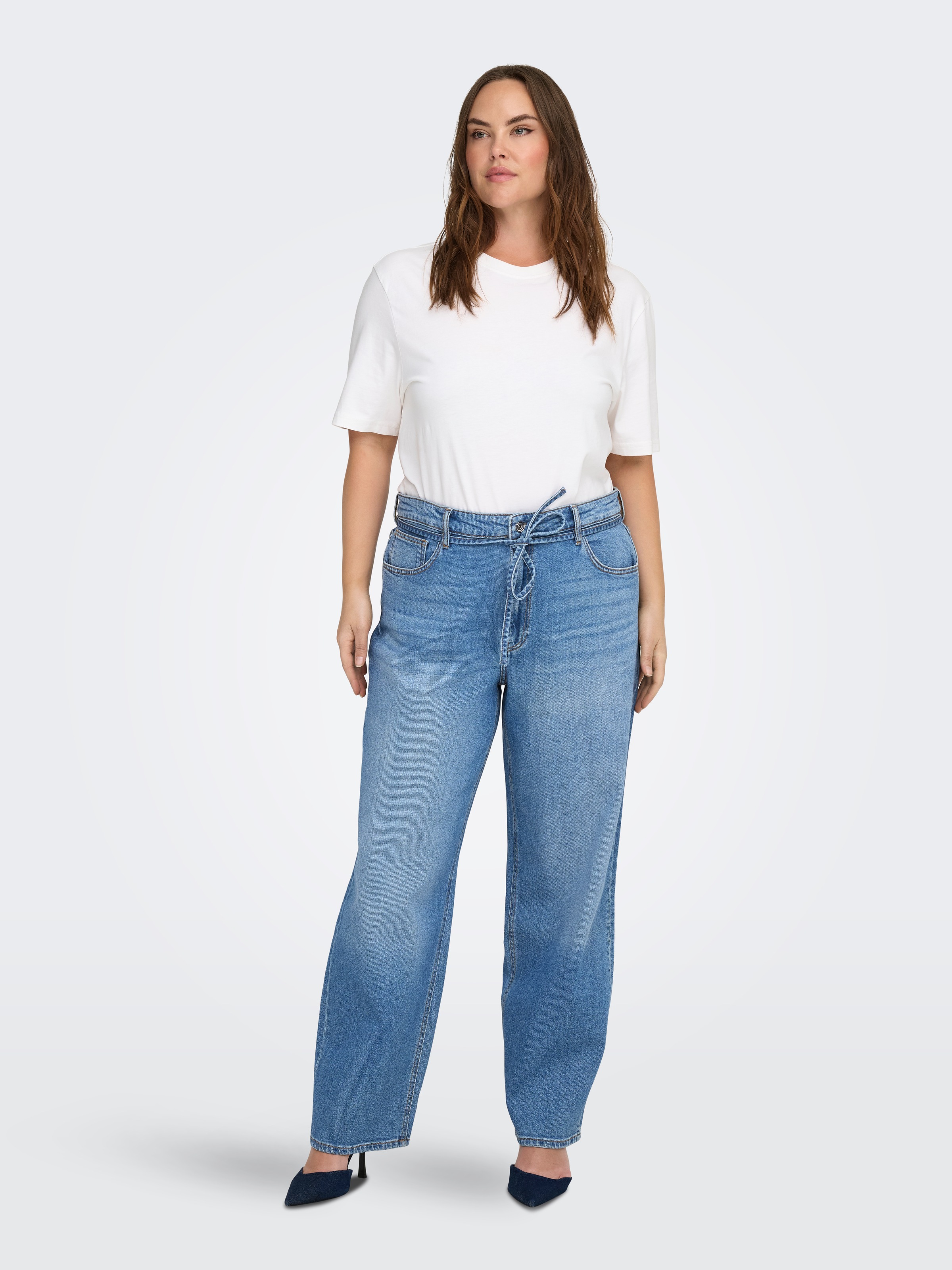 ONLY CARMAKOMA Relax-fit-Jeans »CARGIANNA MW STRAIGHT AZ751 DNM NOOS«