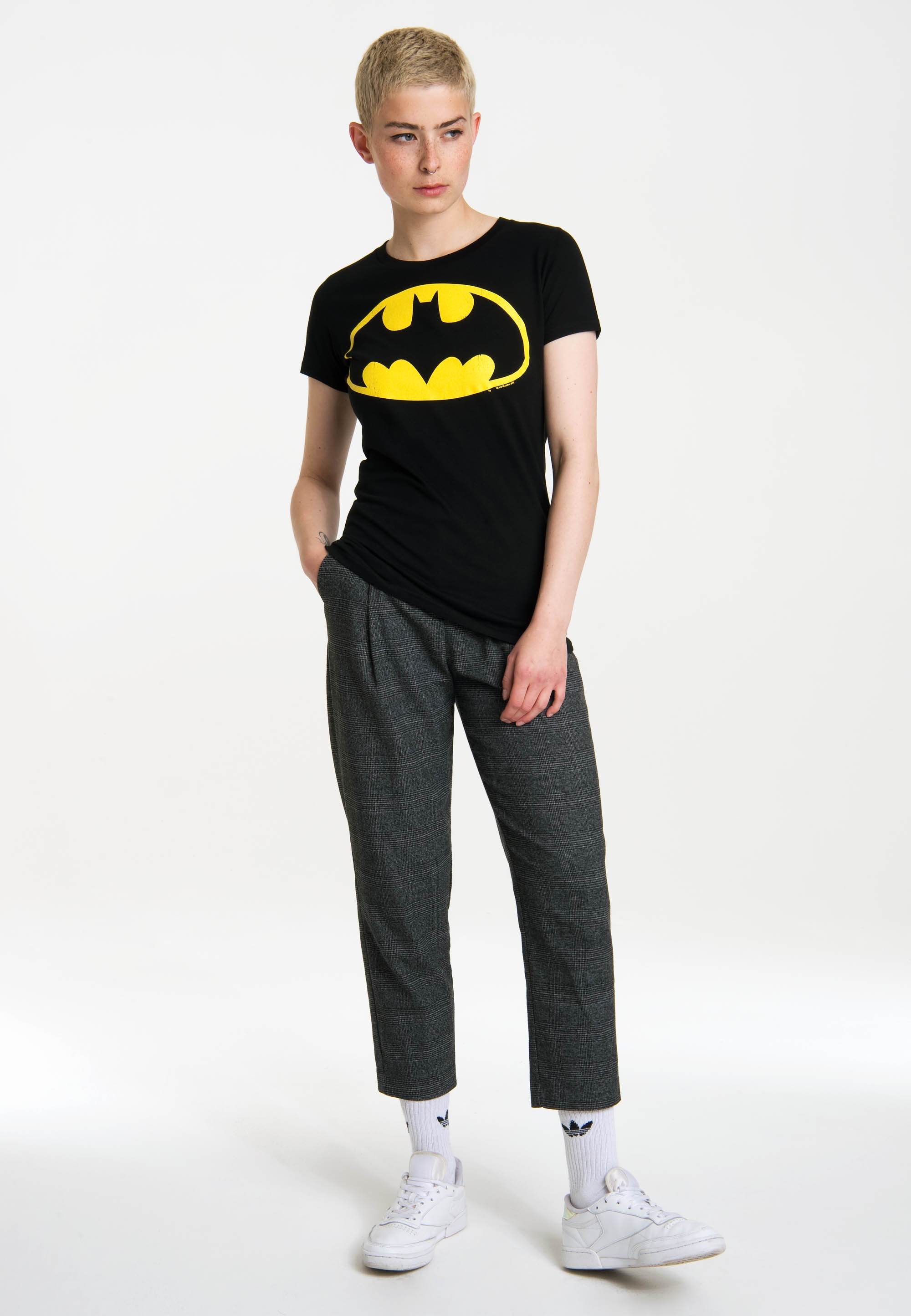 LOGOSHIRT T-Shirt »Batman«, mit coolem Superhelden-Print bestellen | BAUR