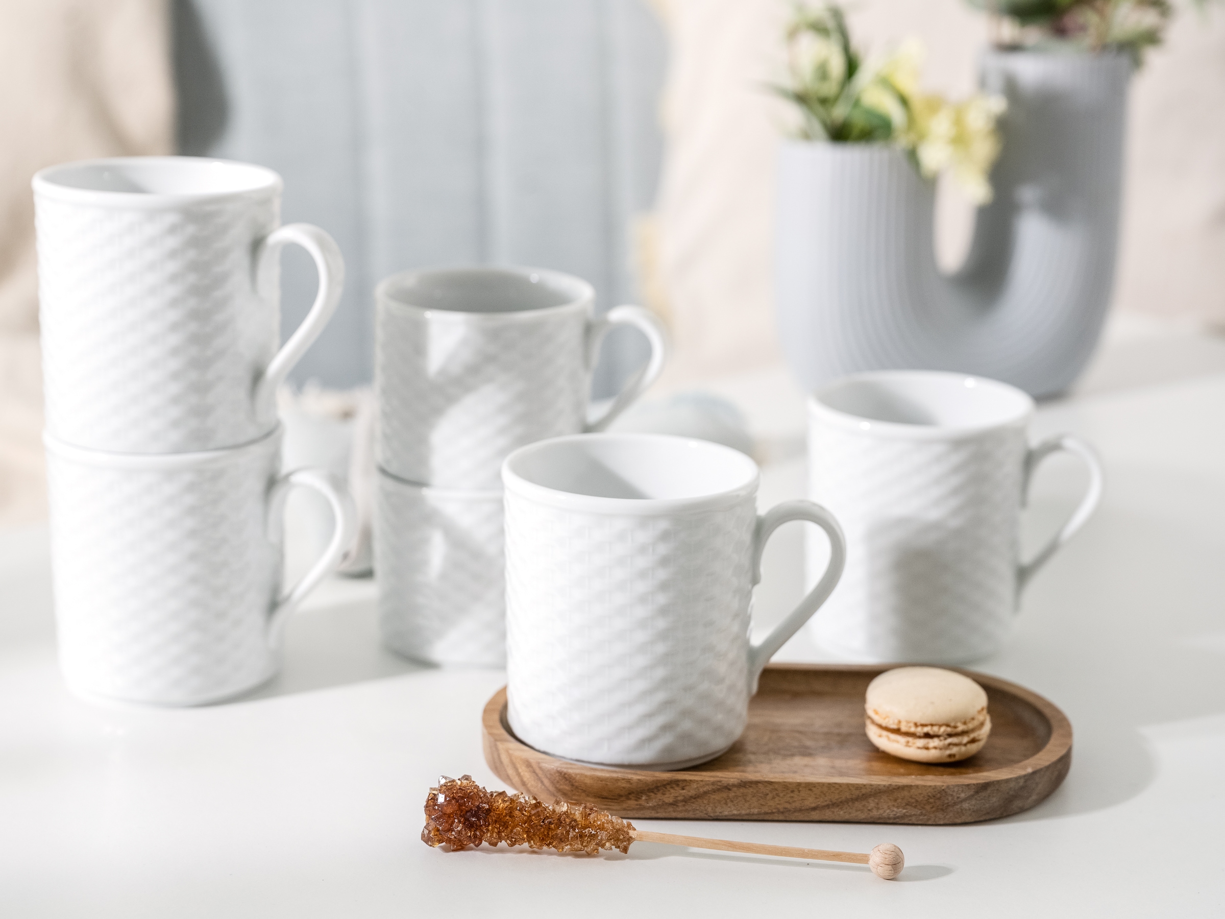 CreaTable Becher »Polo Weiss, Kaffeebecher 6-tlg« Strahlendes Weiß, Klassischer Manufakturstil, Ausdrucksstarkes Relief