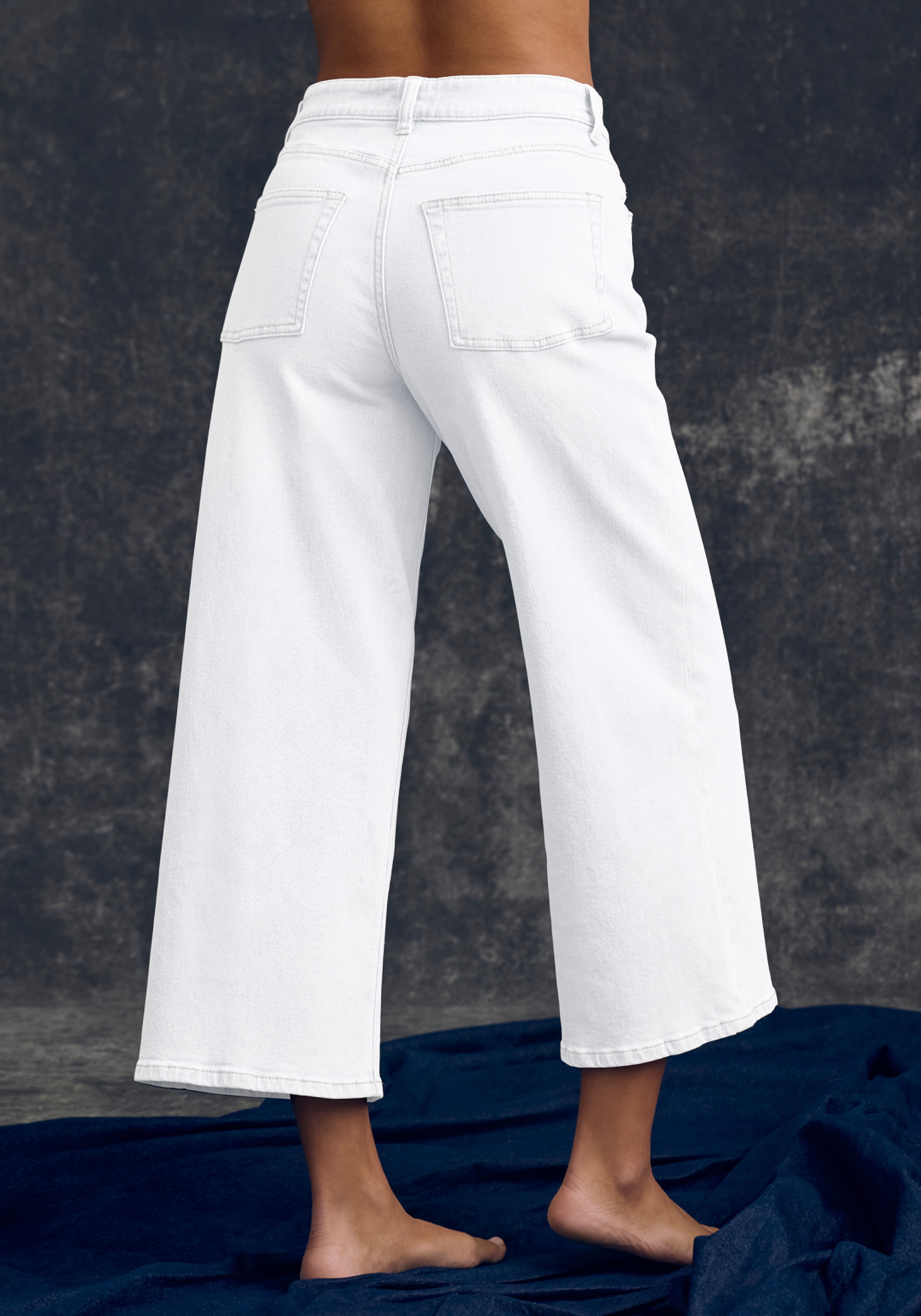 LASCANA 7/8-Jeans "in modischer Culotte-Form" aus Baumwoll-Denim, Straight-Leg, Sommerhose