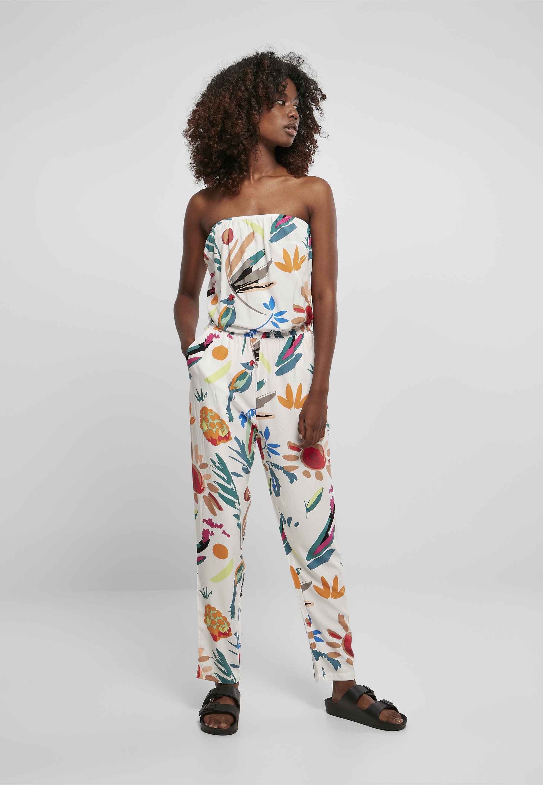 URBAN CLASSICS Jumpsuit »Urban Classics Damen Ladies Viscose Bandeau Jumpsuit« 1 Stk.