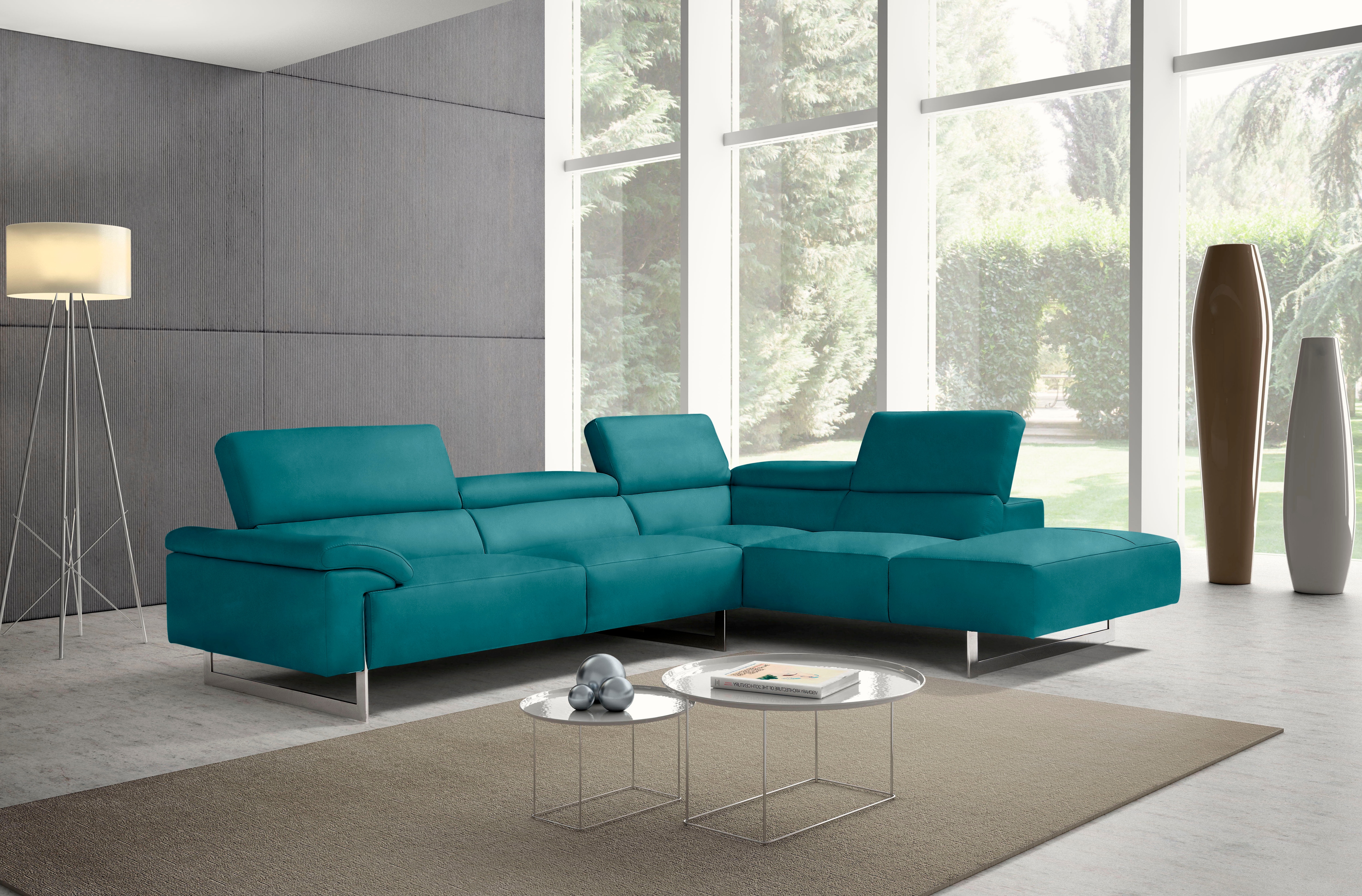 Egoitaliano Ecksofa "Malika, elegant und bequem, Designsofa, L-Form" mit Ottomane, inkl. Kopfteilverstellung und chromfarbenen Metallfüßen