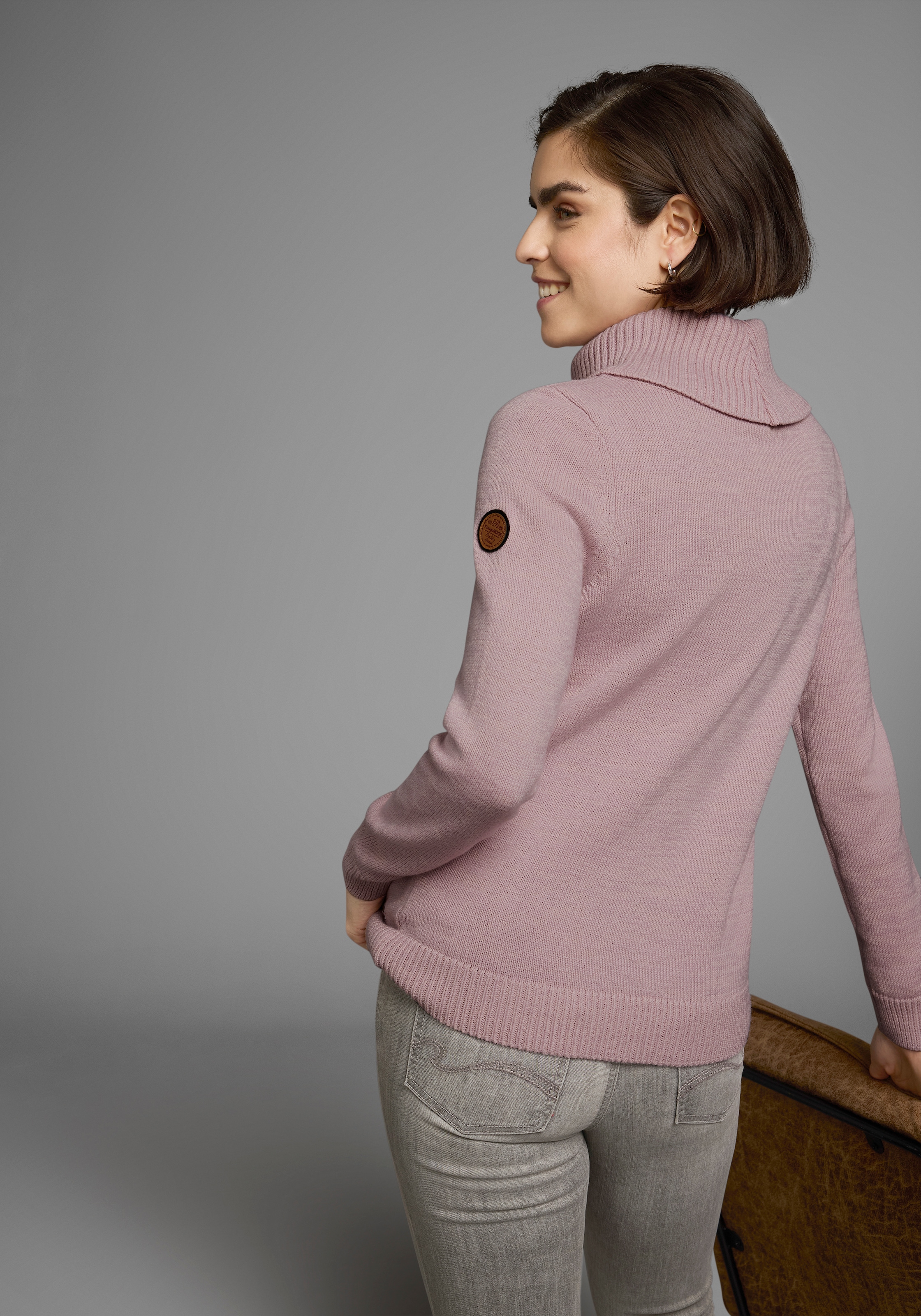 KangaROOS Rollkragenpullover, in klassischer Form