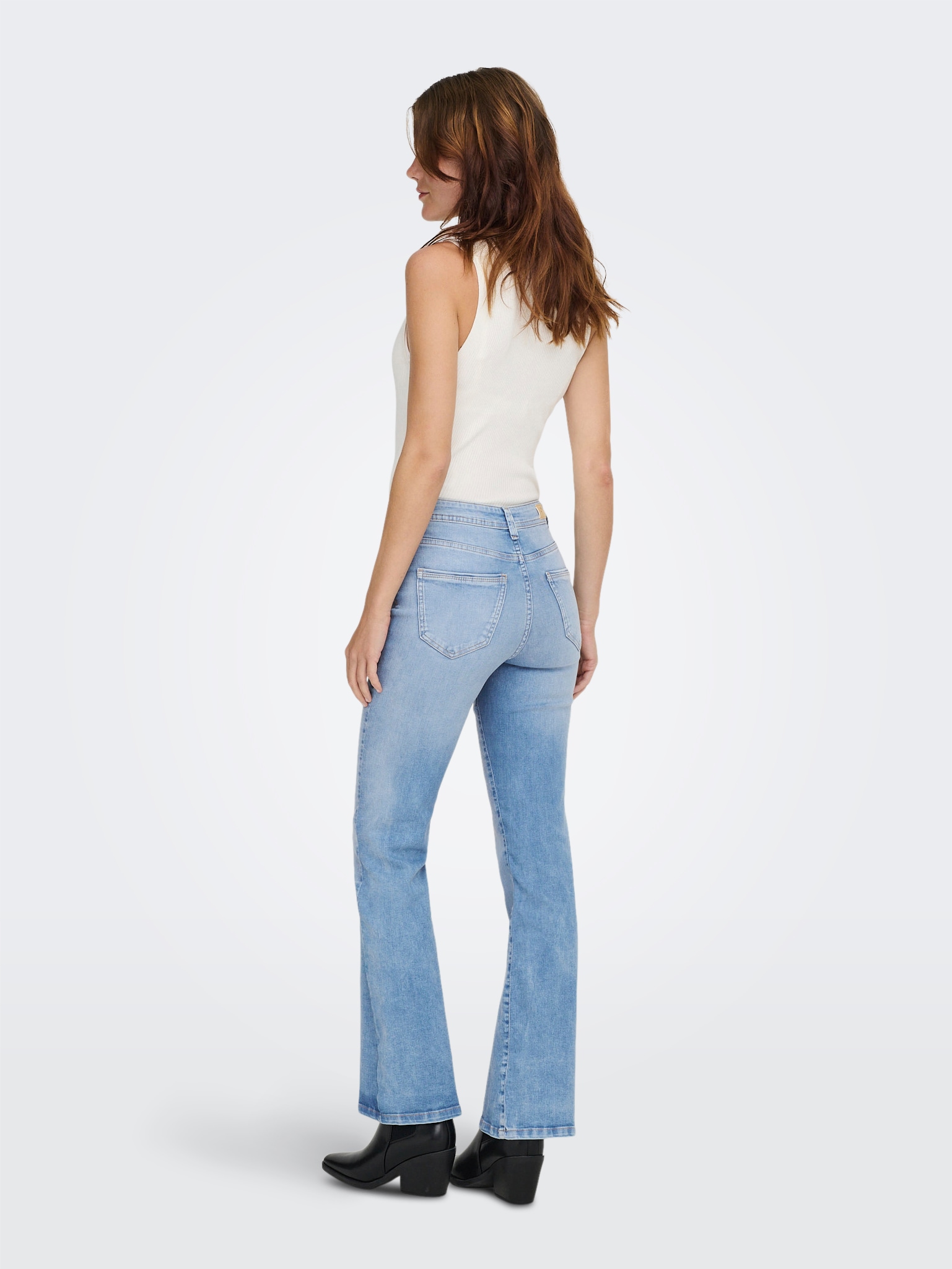 ONLY Bootcut-Jeans »ONLWAUW HW FLARED DNM TAI312«
