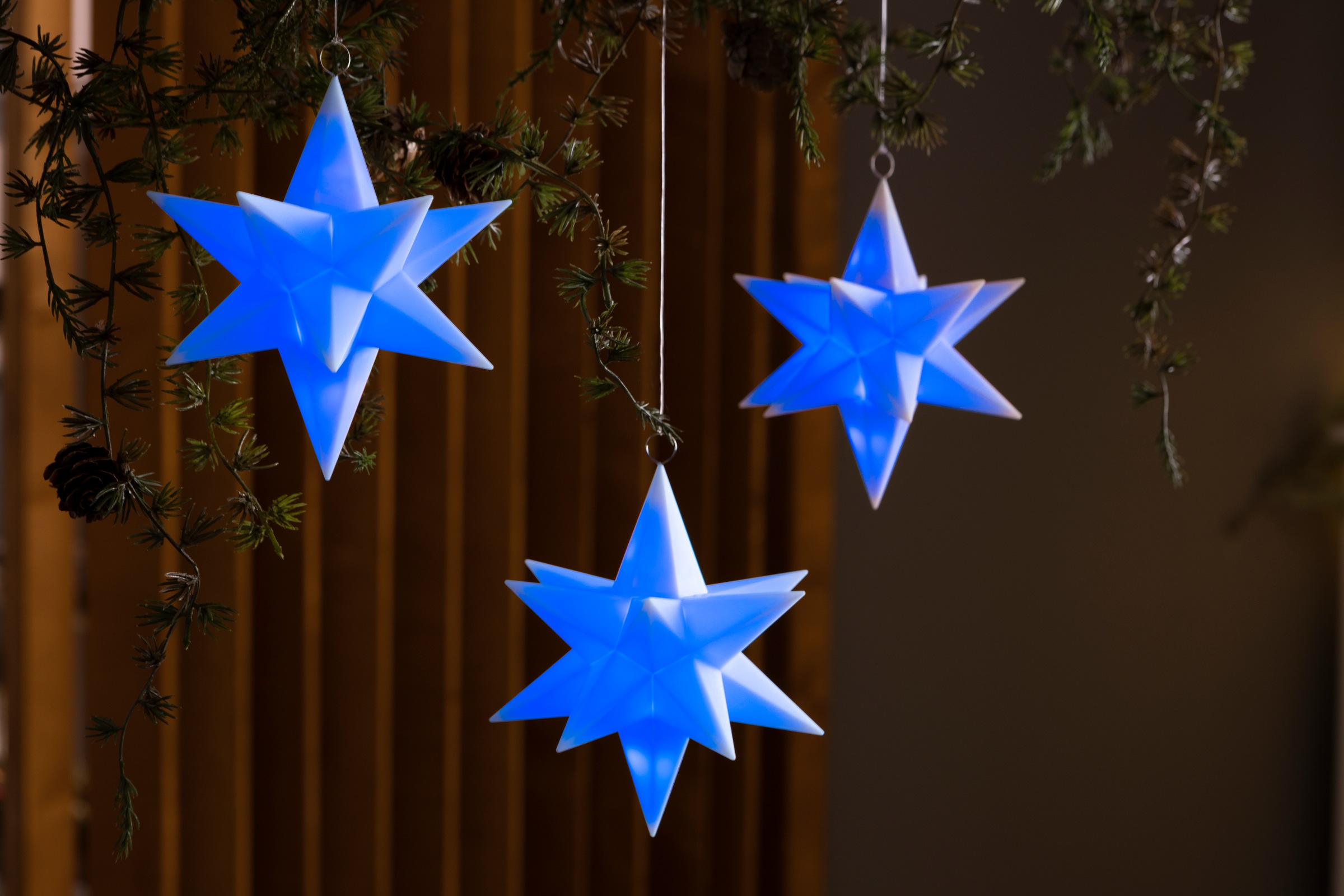 GALAXY LED Stern »3er Set schwebende Sterne, RGB LED, beleuchtete Weihnachtsdeko«, 60 flammig, Ø 13 cm, Batteriebetrieb, inkl. Fernbedienung