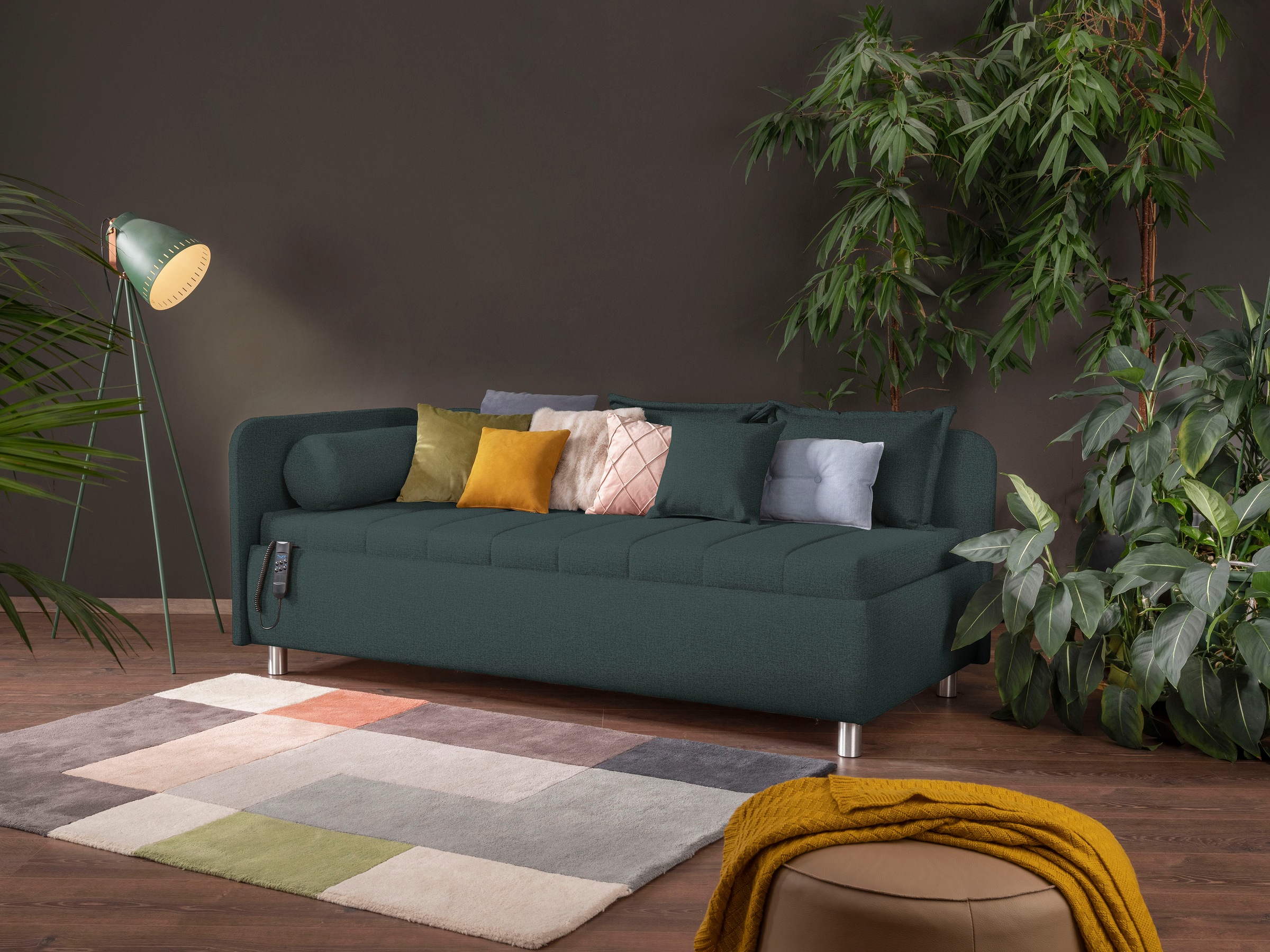 alina Schlafsofa »Kiana«, Liegefläche 90/200 cm oder 100/200 cm, Bettkasten, Zierkissen-Set
