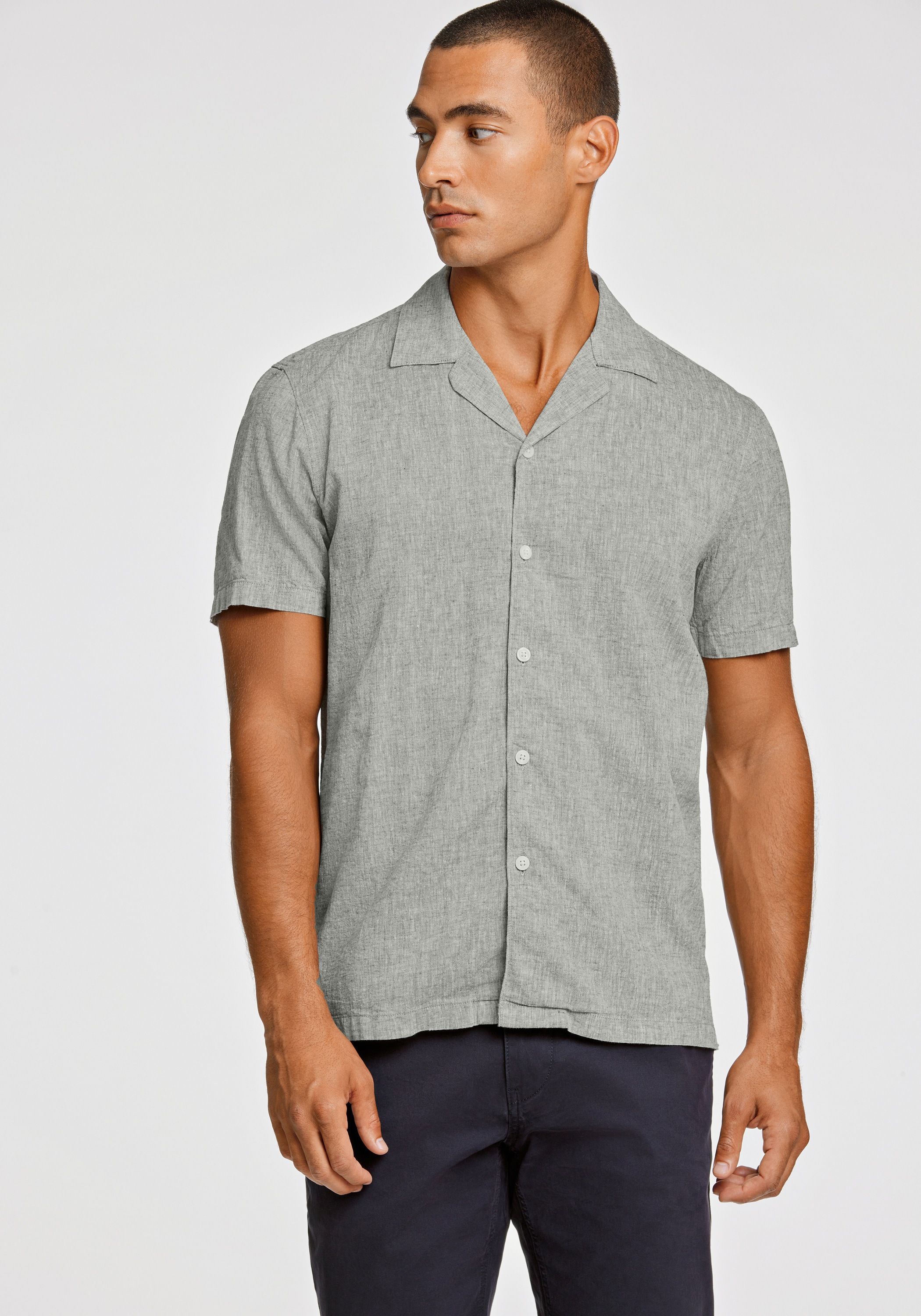 Leinenhemd LINDBERGH "Leinenhemd Relaxed Fit", Herren, Gr. XL, Normalgrößen, army, Obermaterial: 55% Leinen, 45% Baumwolle, Hemden