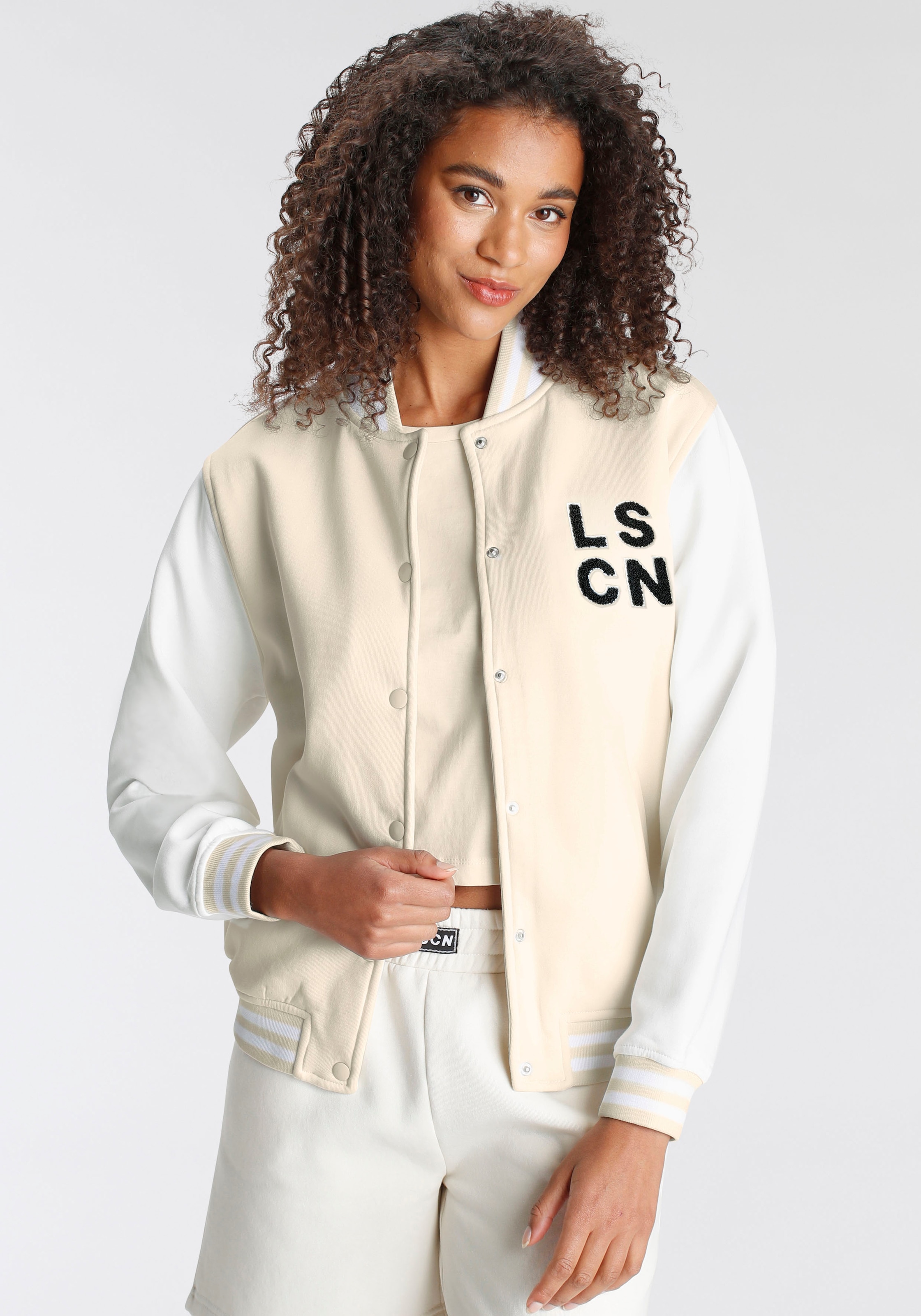 LSCN by LASCANA Sweatjacke, im College Stil, Loungeanzug günstig online kaufen