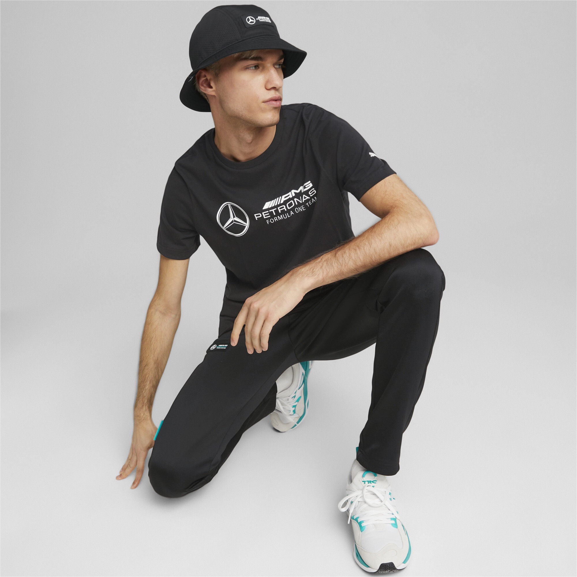 PUMA T-Shirt »Mercedes-AMG Petronas Motorsport Essentials Logo T-Shirt  Herren« ▷ kaufen | BAUR